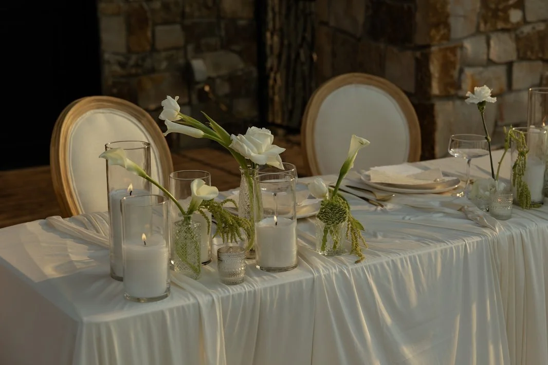 pretty little moments ✨

#grandjunctionweddingphotographer #sanjuanmountains #ouraywedding #moabwedding #coloradoweddingphotographer