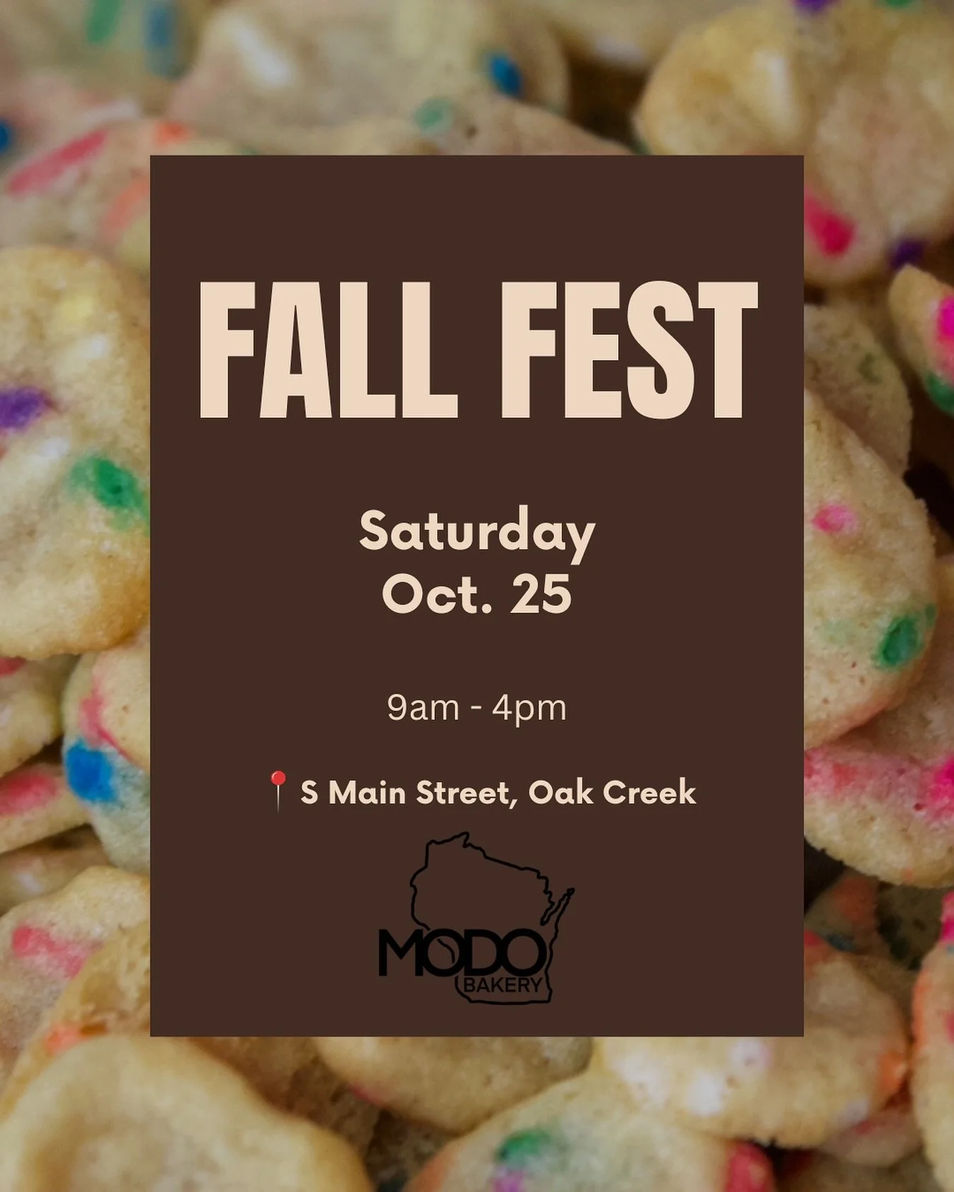 Come check us out this weekend for Fall Fest @oakcreek.farmersmarket 🍁🍂

📍S Main Street, Oak Creek
 ⏰ 9am-4pm 

On the menu this weekend:
Cinnamon Sweet Rolls
Chocolate Sweet Rolls 
Autumn Mini Muffin Flight
Classic Muffin Flight
Pecan Spice Muffi