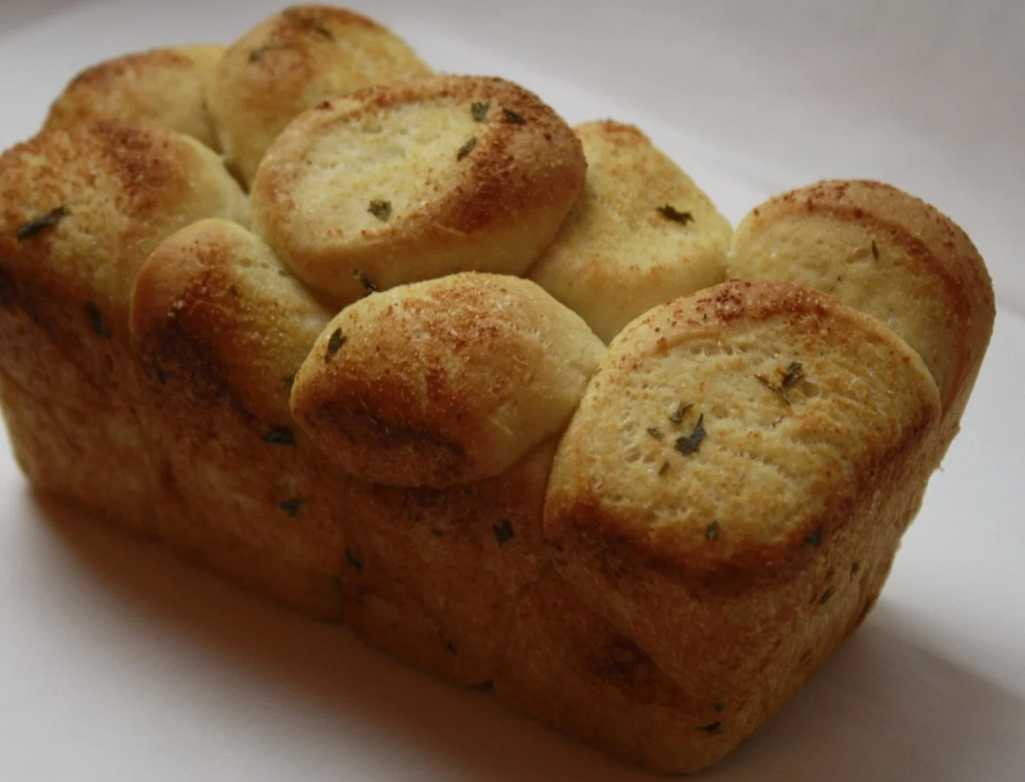 ✨Garlic Bubble Bread✨

New item dropped!!

Our bubble bread is easy to tear and share! Perfect for gatherings and holidays. Pair it with your favorite dip, soup, or pasta dish 🍝

Order online for local delivery or for market pick up at www.modobaker