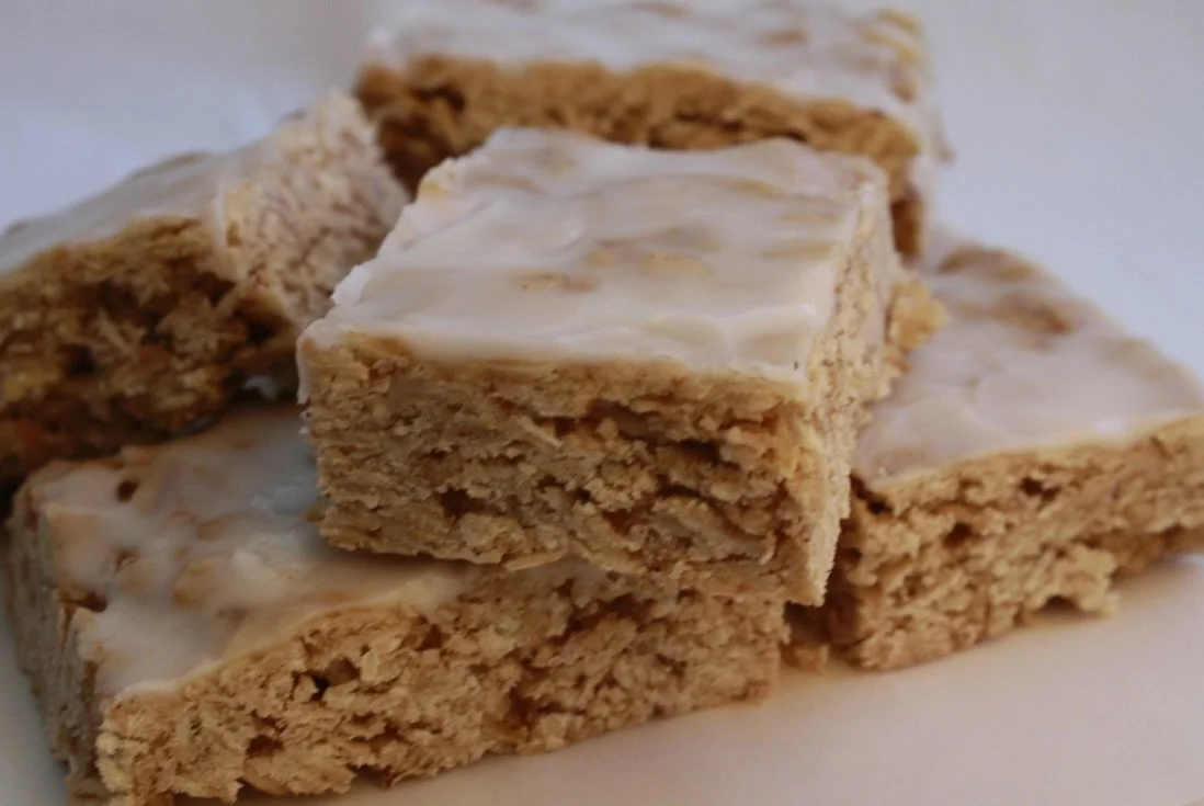 Classic Glazed Breakfast Bar

Can&rsquo;t wait till the next market? Order online for free local delivery 😊

www.modobakery.com 

We are located in Southeastern Wisconsin. Everything is always baked from scratch! For any questions please reach out t