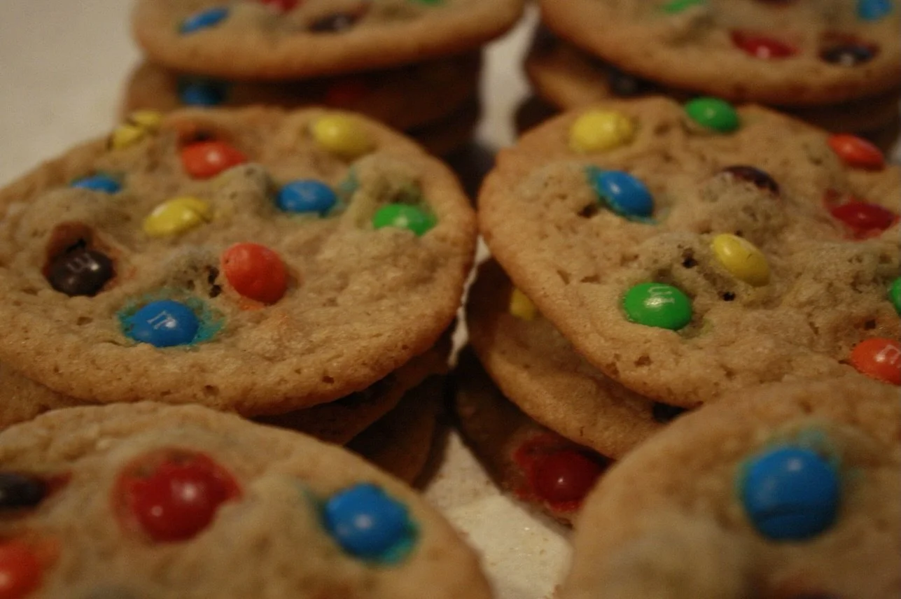 Tomorrow is market day!! Come by to get your variety pack of cookies (5 m&amp;m, 5 sprinkle) perfect thing to bring to your Easter plans 😉

⏰ 9am - Noon
🗓️ Saturday, April 4th
📍Oak Creek Community Center
8580 S Howell Ave

#wisconsinfoodie #mkeeat