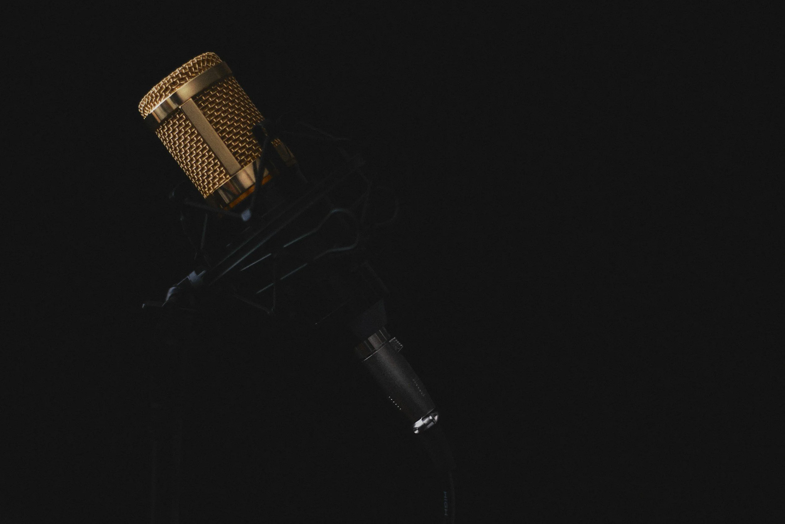 unsplash-image-pfhld_5yQrs.jpg