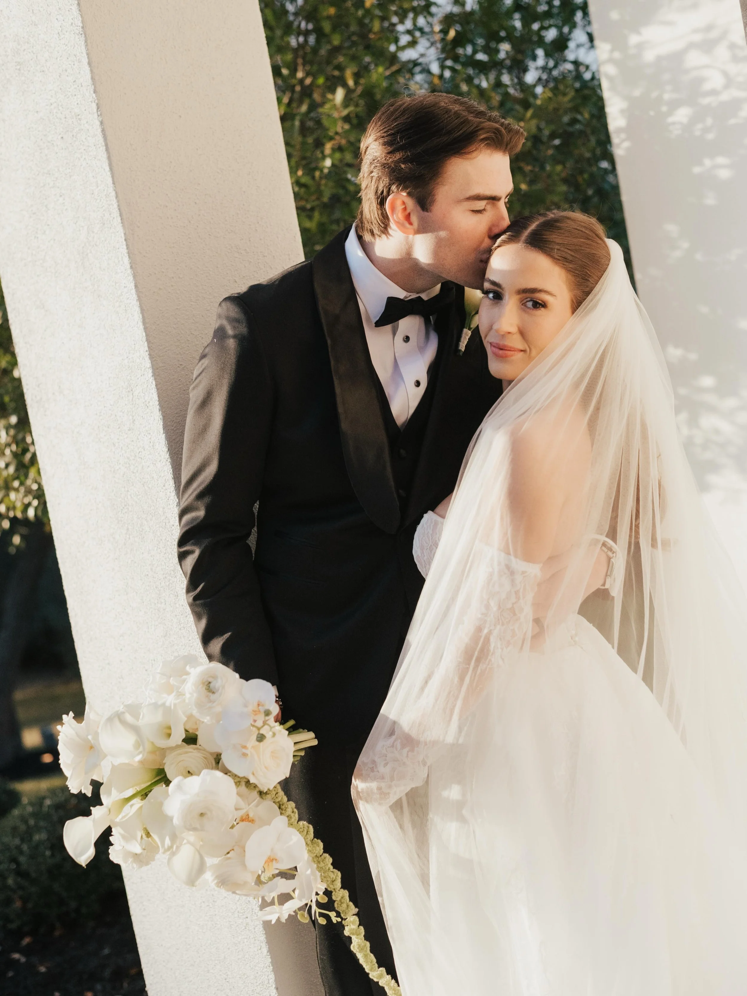 The Stevens | it was a sunny but blistering cold day in the hill country! Each outdoor photo portion was rushed into 10min segments when we could, but I don&rsquo;t think you can tell. Every guest was so at ease and truly living in the day, a reflect