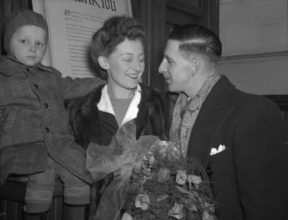 A war bride and child arrive at Bonaventure Station in Montreal, Quebec, on 4 March 1946. The mother and child had travelled across the ocean on board the SS Aquitania.