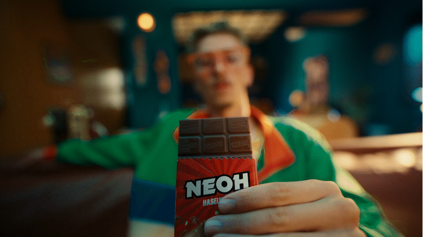 NEOH — Voll Enjoyen Nichts Bereuen, bar category brand reference