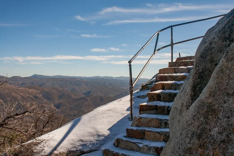 The stairway near the summit of Cush-Pi