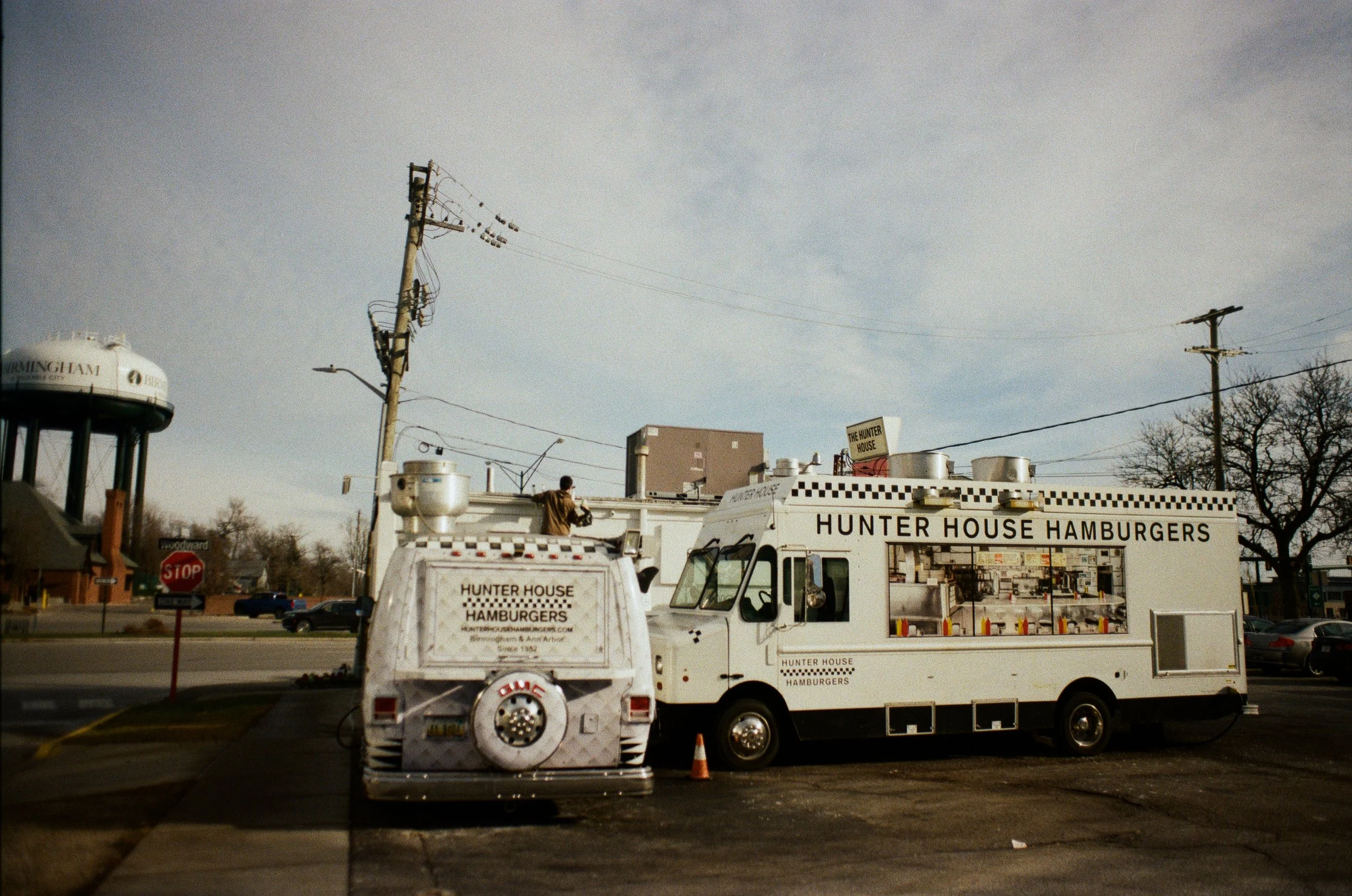 000048950031-2.jpg