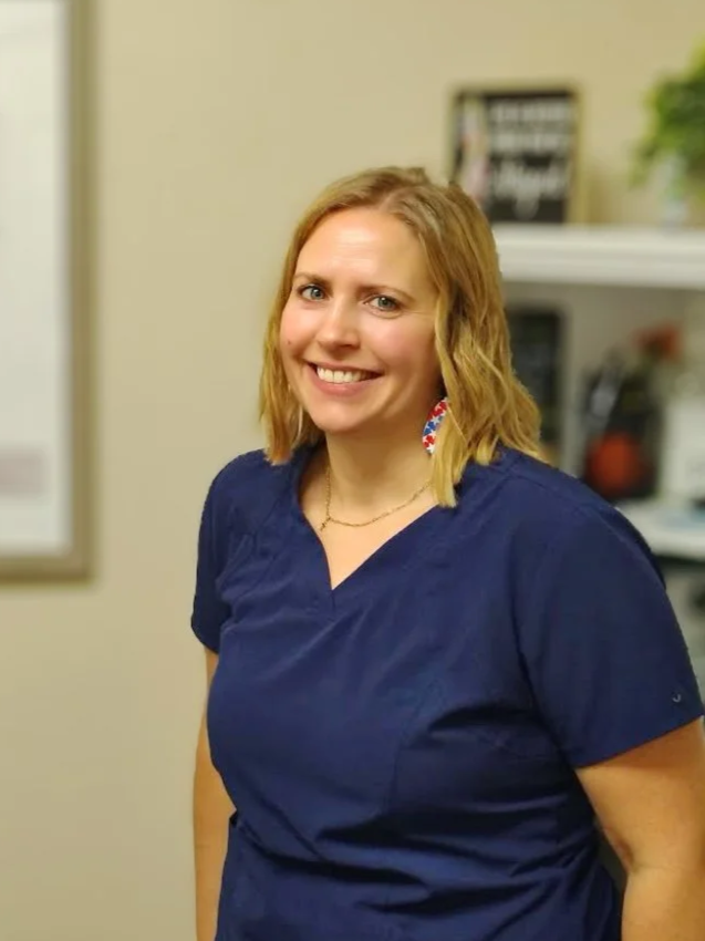 Dr Sarah Woolever
