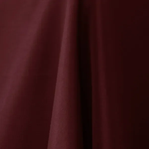 Burgundy 12’ Banquet (72”x 144”)