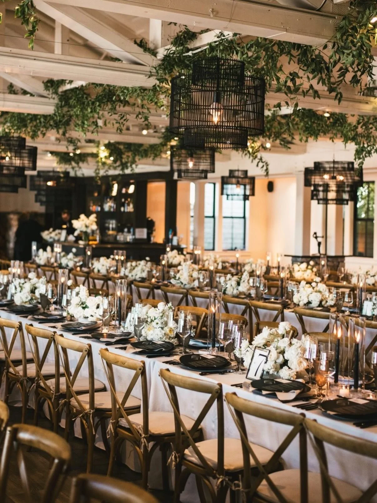 From tablescape to ceiling &mdash; black, white, wood, and a room that holds it all at @rocheharborwed 🤍

_____

Creative Partners:
Planning, Design &amp; Coordination @gianevents
Venue &amp; Catering - @rocheharborwed @rocheharborresort
Photography