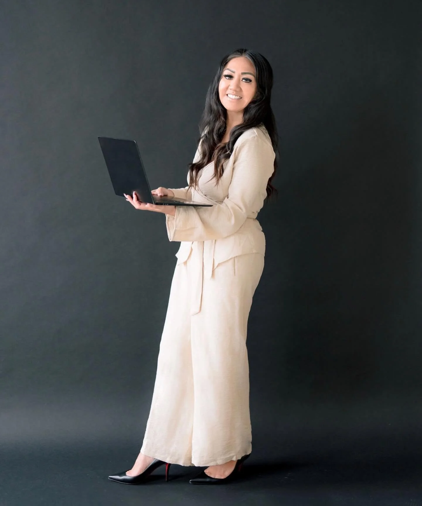 New faces around here and I love it. 👀✨

Hi, I&rsquo;m Reneille-Gian.
Founder of GIAN.

8+ years deep in the game, building experiences that actually feel like something.
Rooted in Filipino hospitality&mdash;warm, thoughtful, and always guest-first.