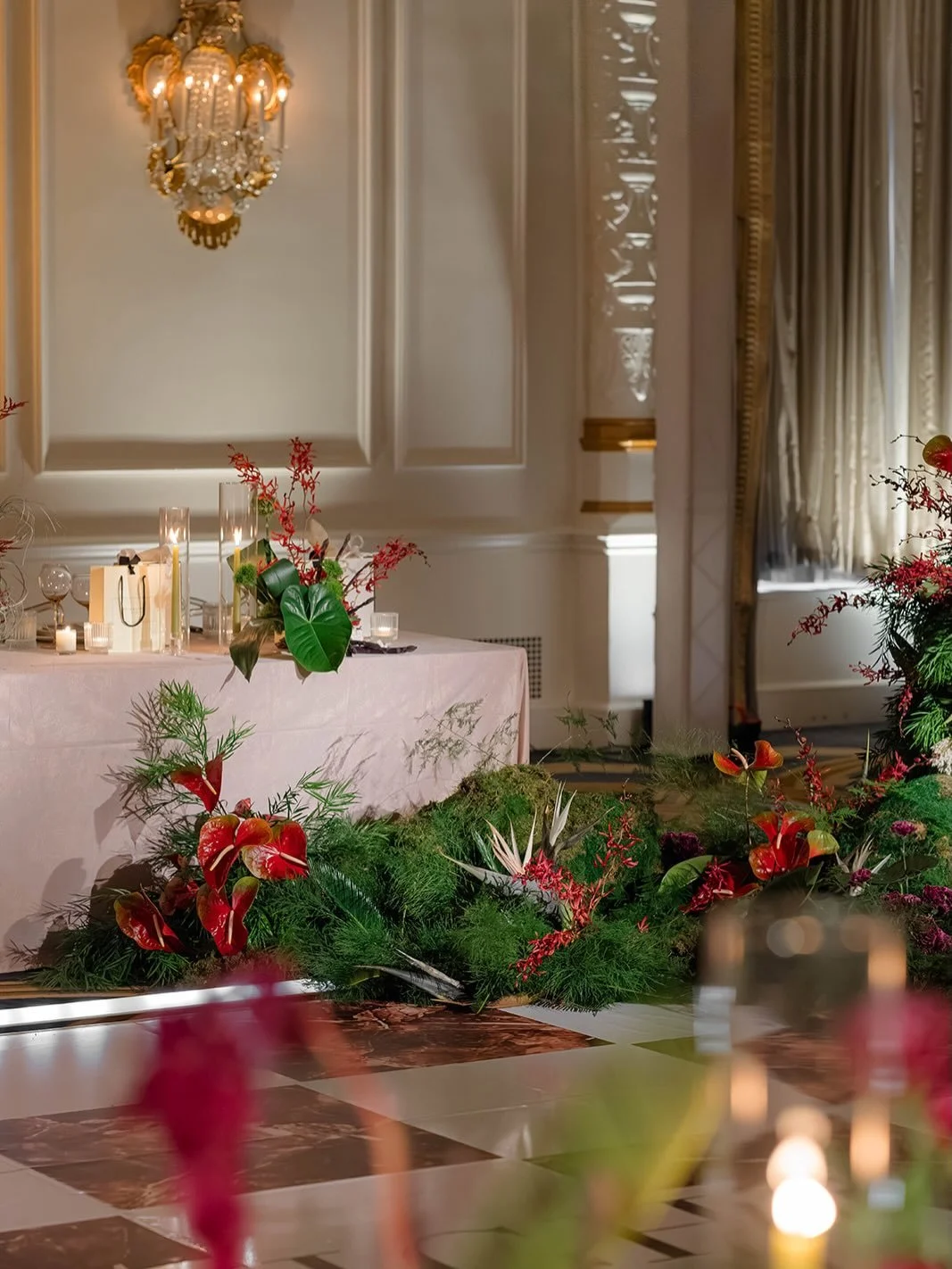 An evening we look forward to every year at @fairmontolympic, and always one of the most beautiful gatherings in our industry. Honored to be invited back as a guest for another year of such a stunning celebration. ✨

Midnight Match by @andrewhoge

Ve