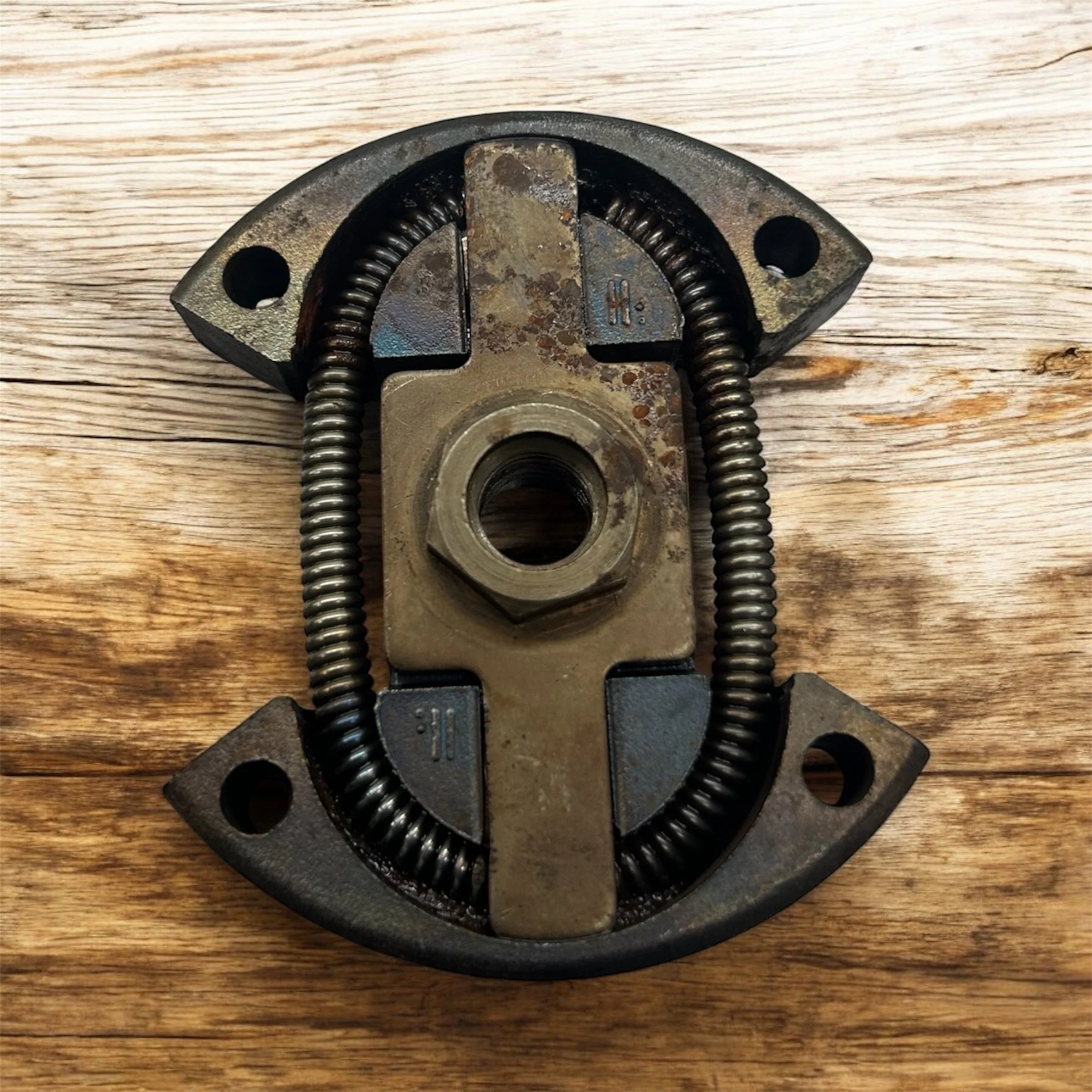 Husqvarna 50 51 55 Clutch