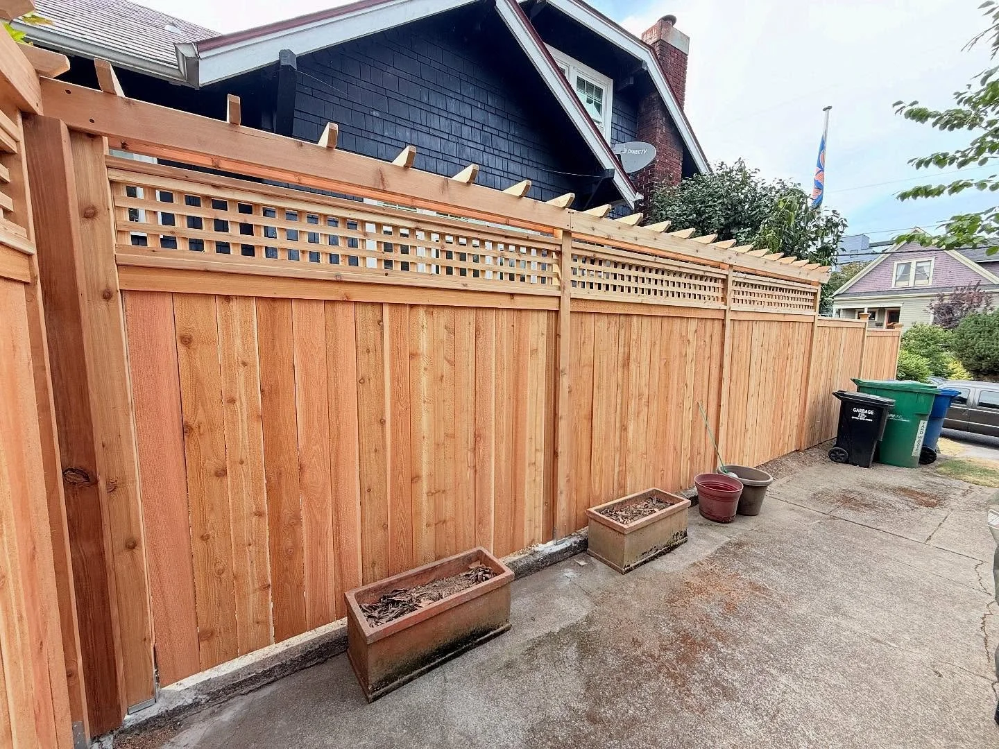 All cedar trelly + lattice 💯