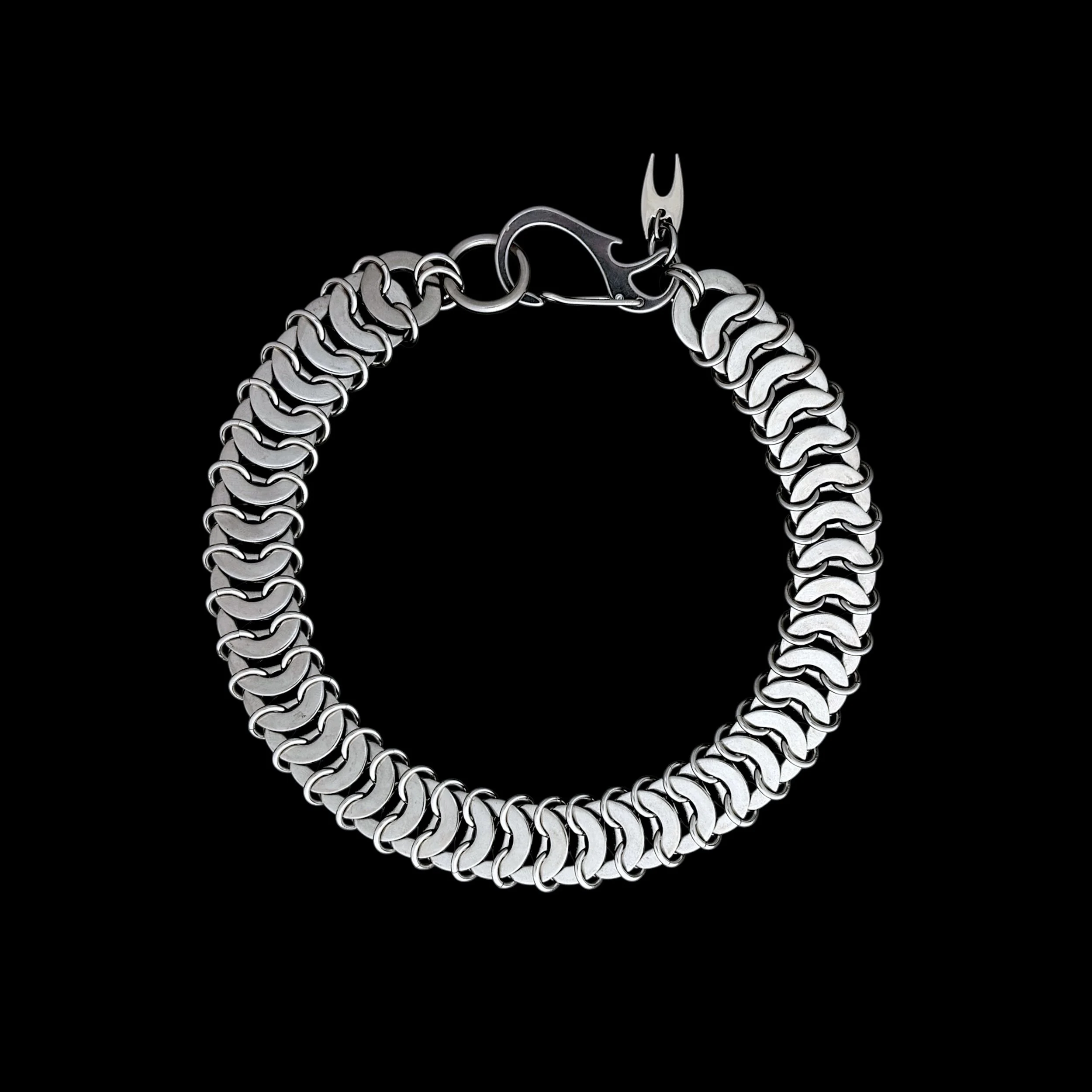 Serpent Choker