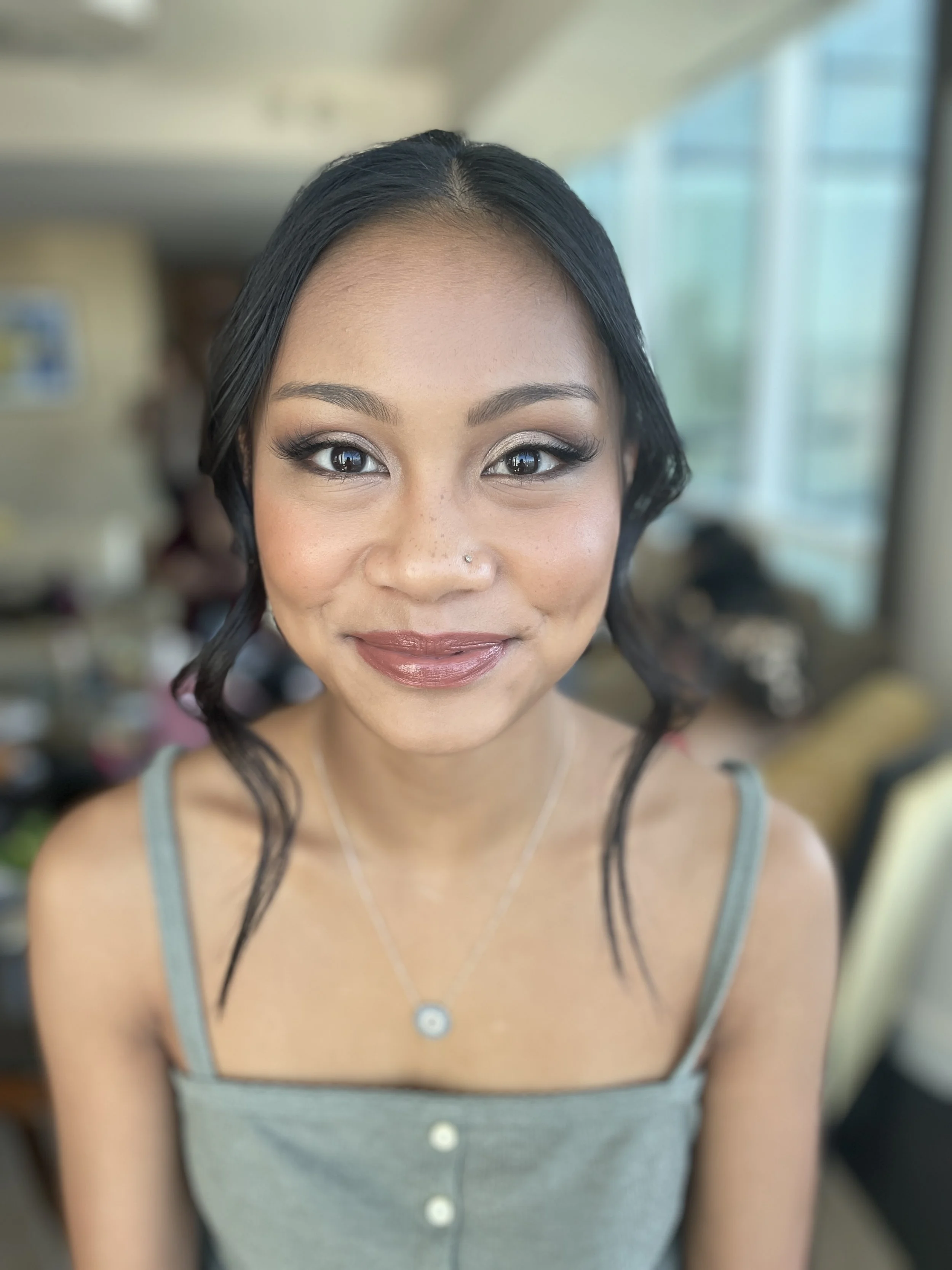 Timeless bridal makeup with subtle color and glowing finish