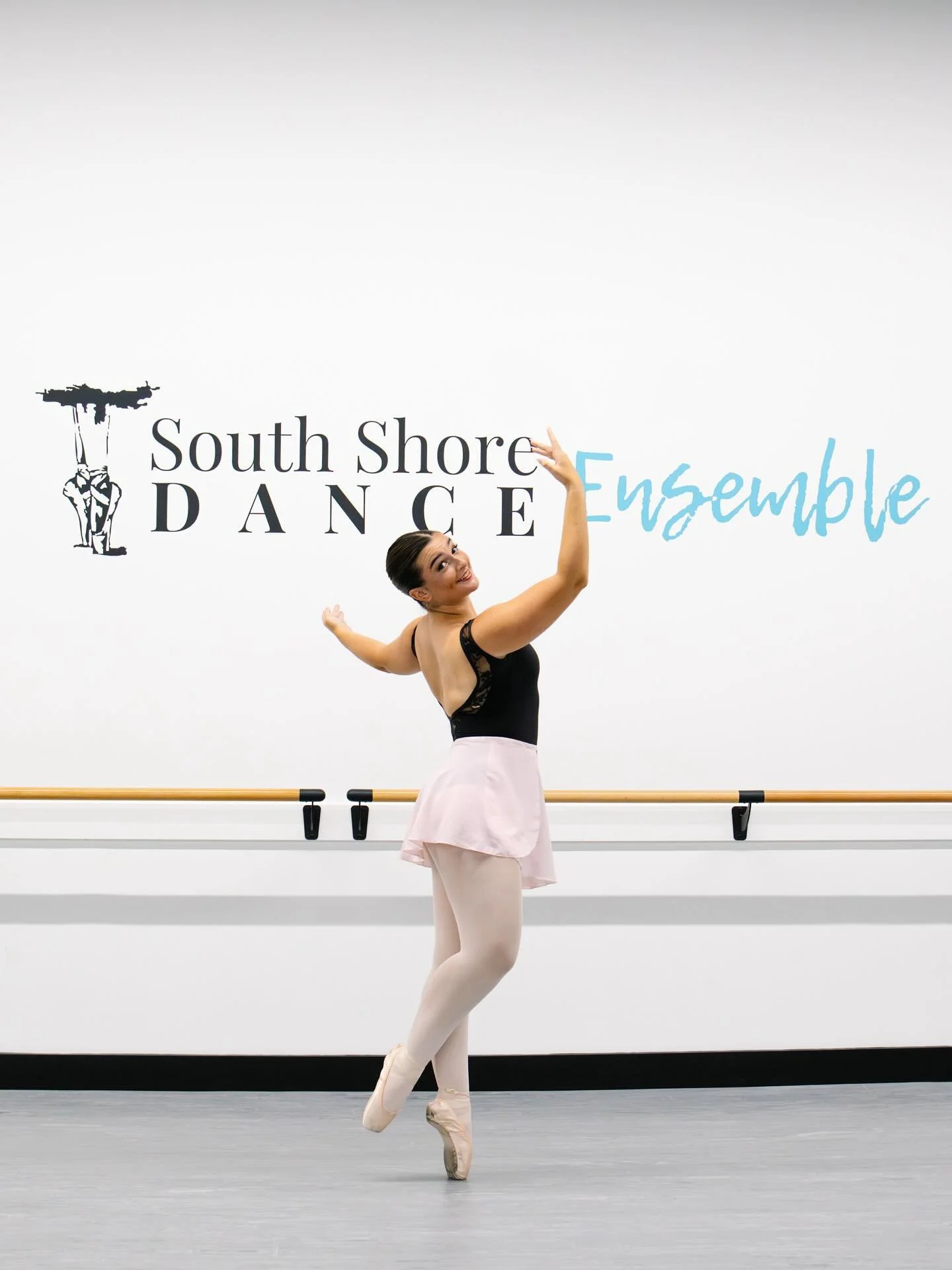 💫 Meet the Cast 💫 Senior Spotlight! 
Addison will perform the role of Snow Queen in our upcoming production of The Nutcracker! ❄️👑
We are so proud of her dedication, artistry, and leadership both on and off the stage. ✨
Join us in cheering on Addi