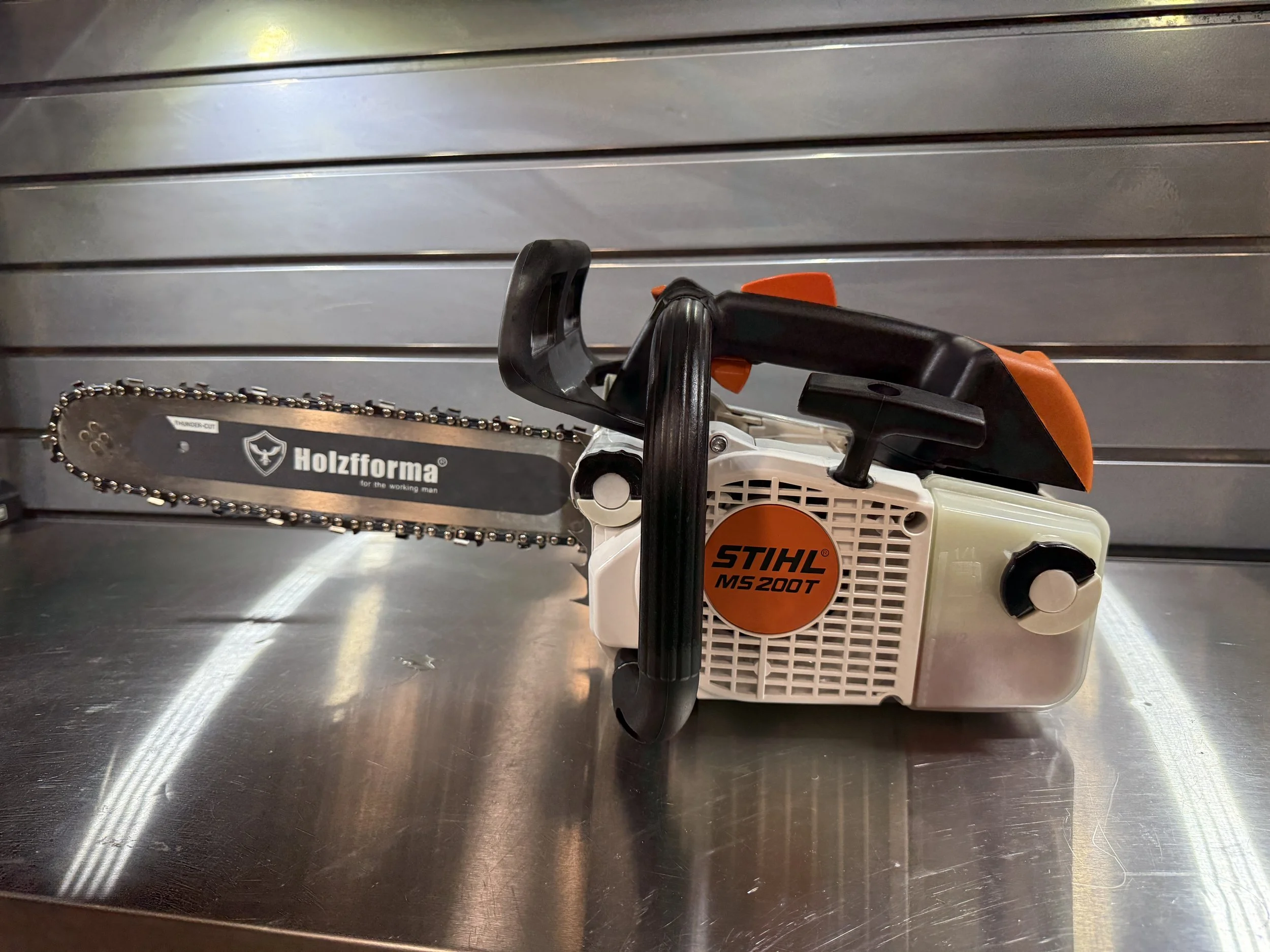 F&G MS 200T IRONCLAD Edition ® Professional Chainsaw (35.2 CC) - 14" Bar
