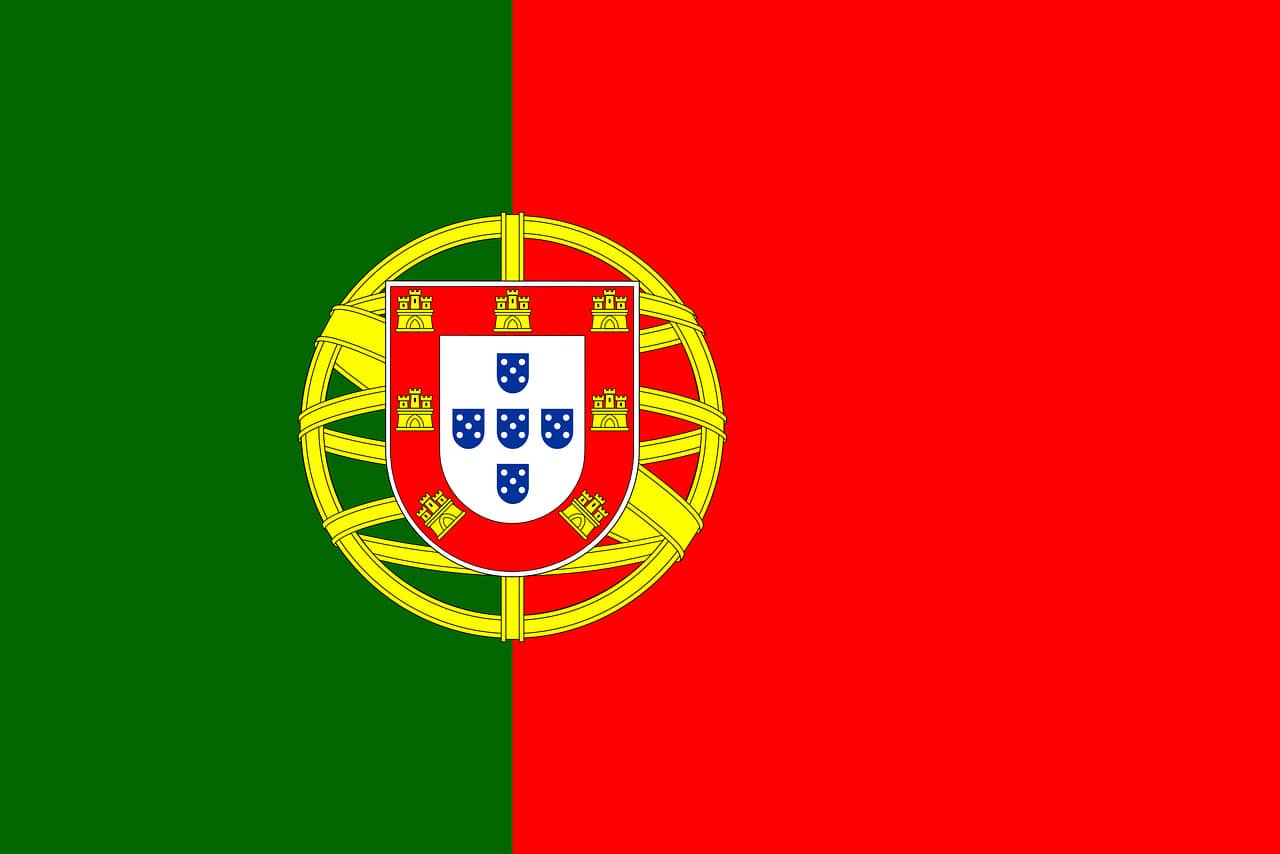 The Origin of the Portuguese Flag – Shields, Castles, and History