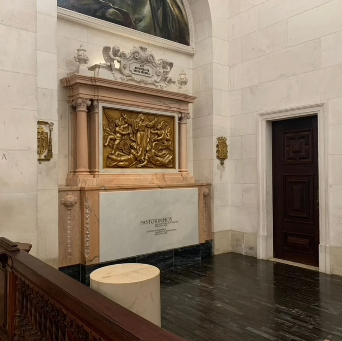 Inside the shrine at Fátima with Templar Knights Tours.