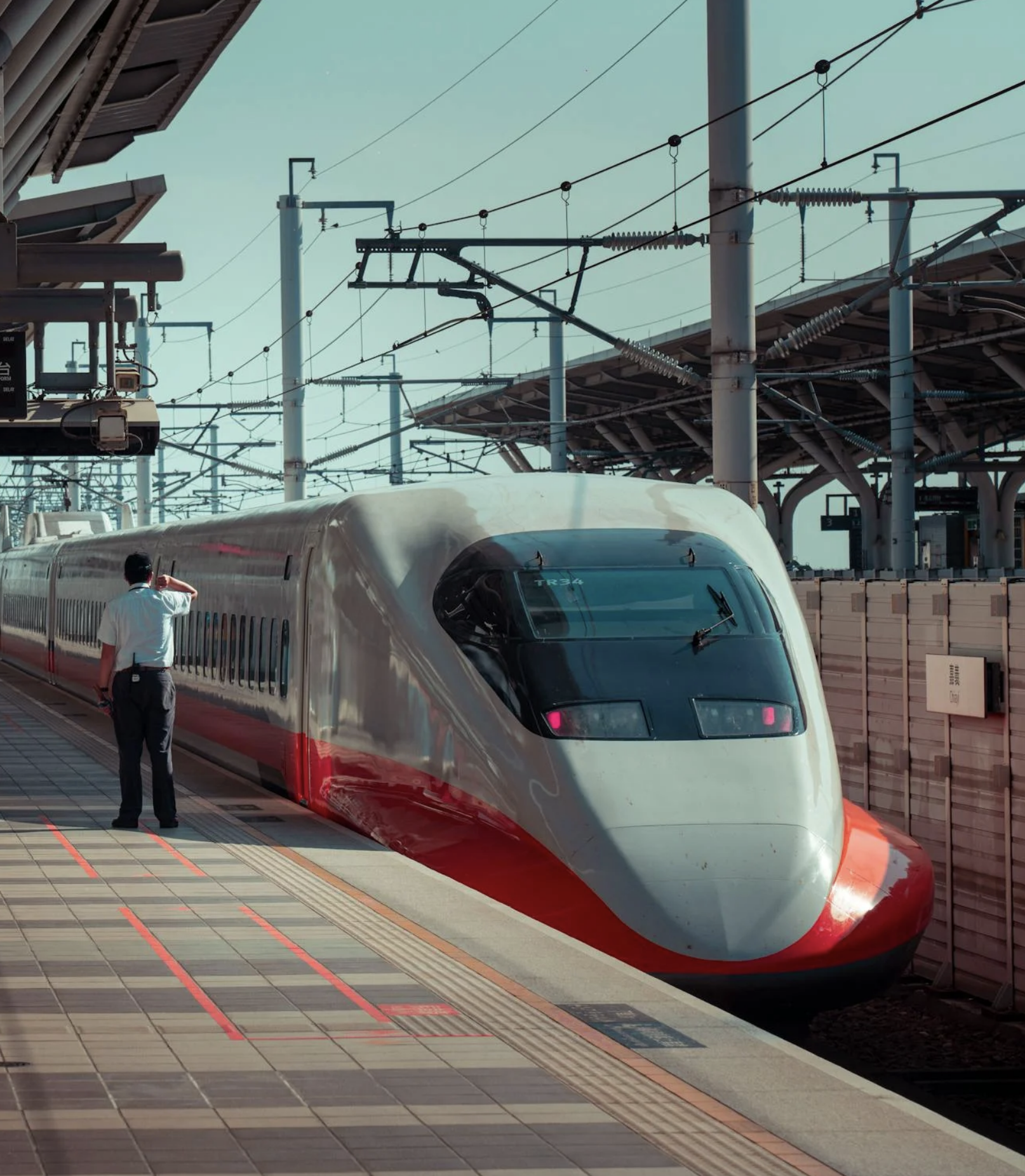 Catching the train to Templar Knights Tours in Tomar