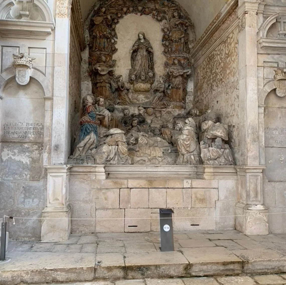 St Bernard of Clairvaux tribute Alcobaça Tour with Darren Keohane.