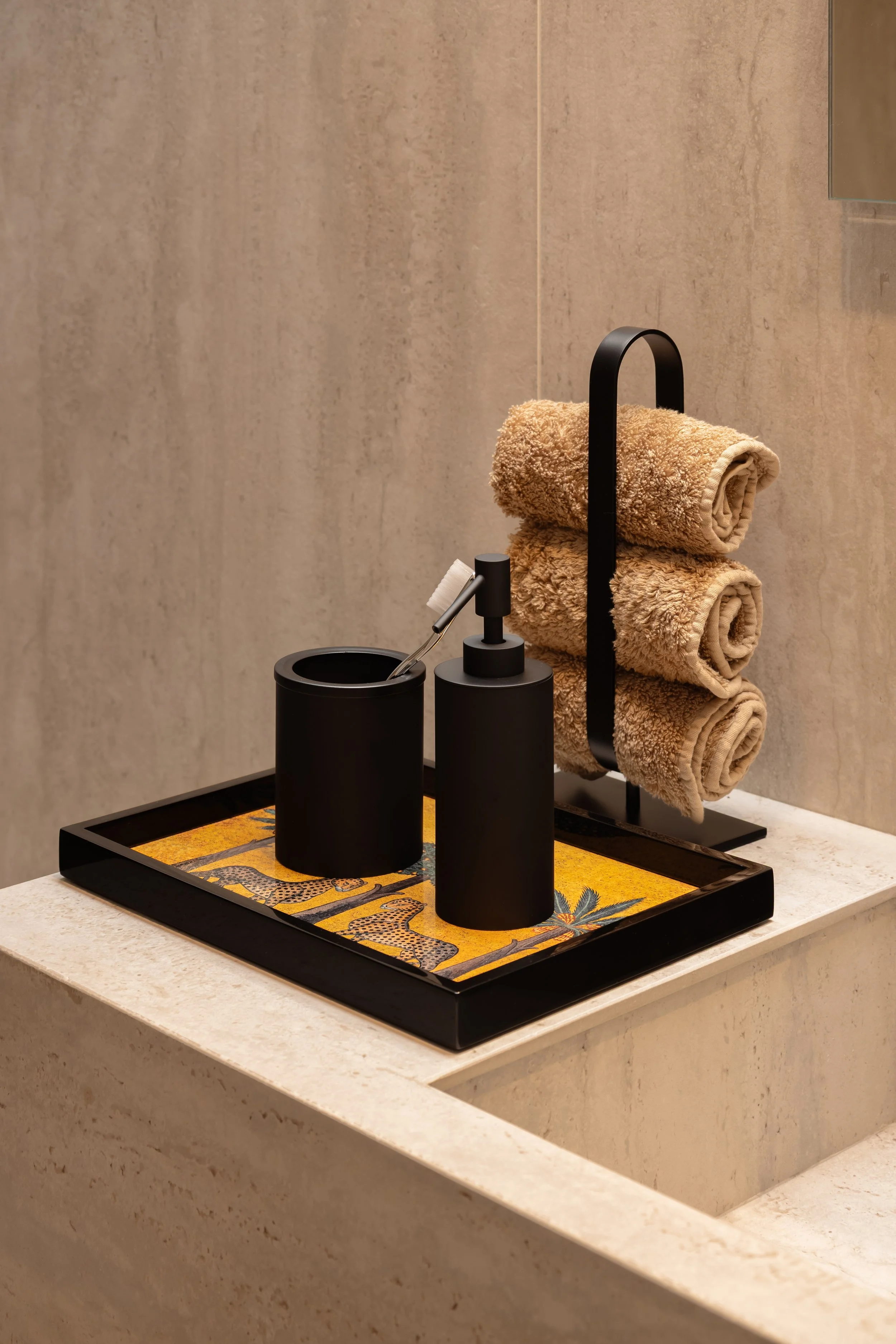 BATHROOM NT • SANIMAIA