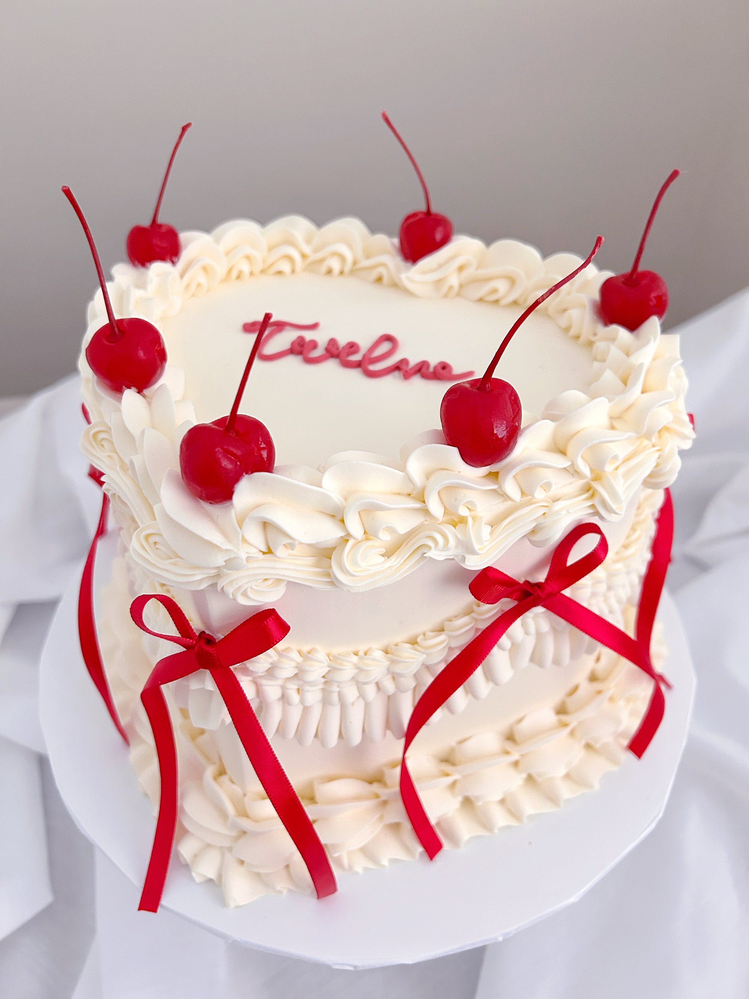 Twelve Heart vintage cake.jpg