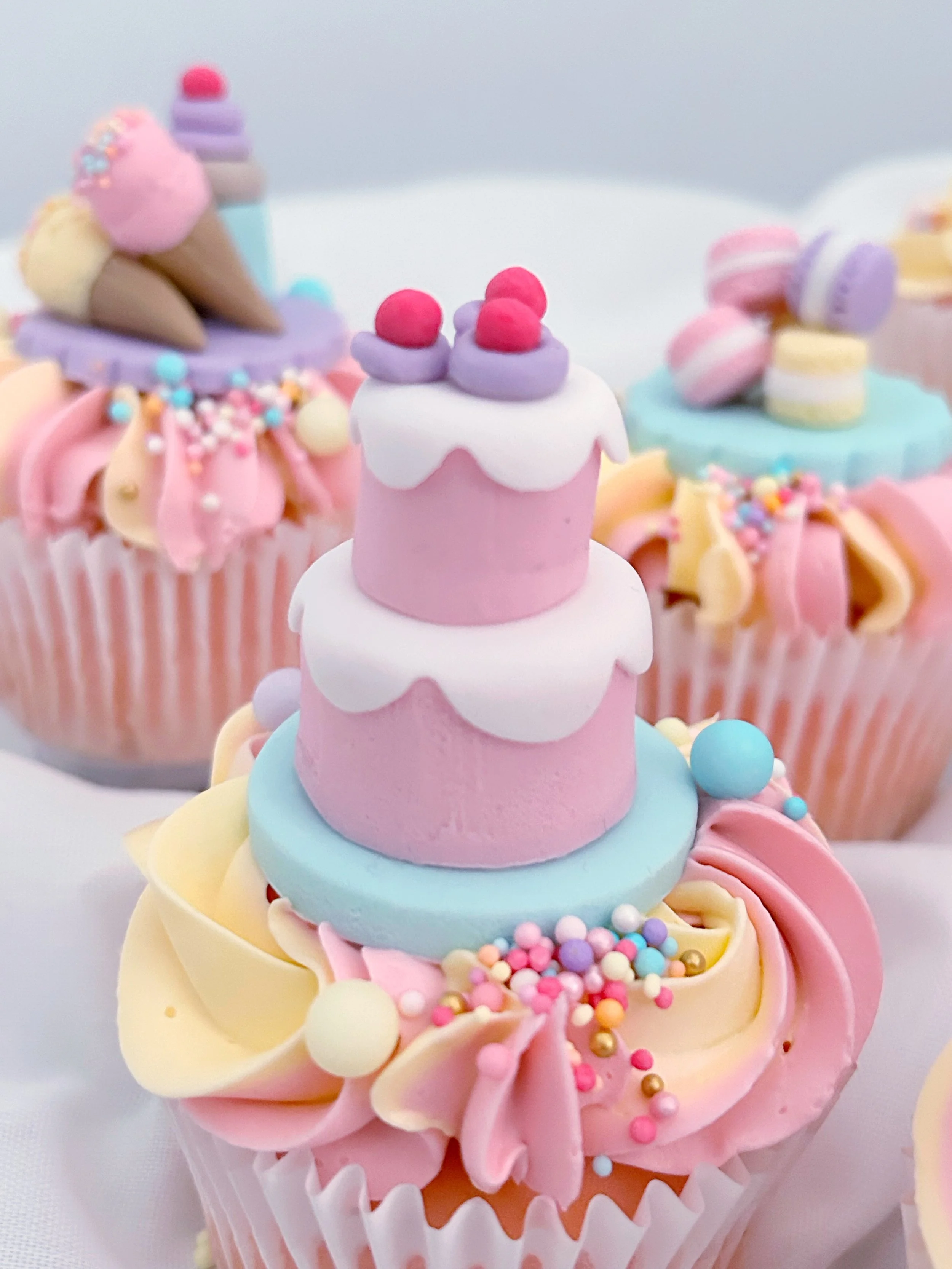 Kids Cupcake Decorating Class.jpg