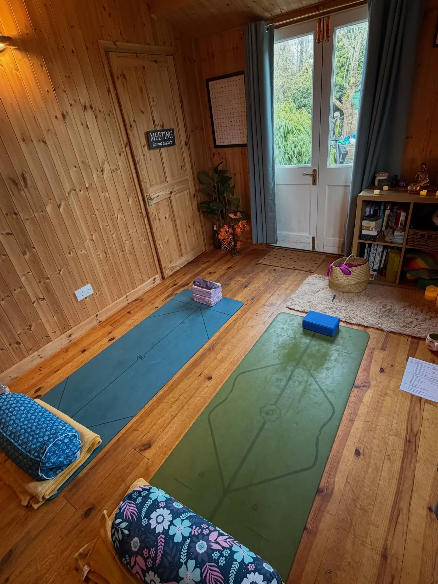 One to One Yoga Sessions 🧘&zwj;♀️✨

I had the loveliest one to one session with a new client this morning in my home studio in Aldborough, North Norfolk and realised I don&rsquo;t talk about this side of my offerings as much on here&hellip; so thoug