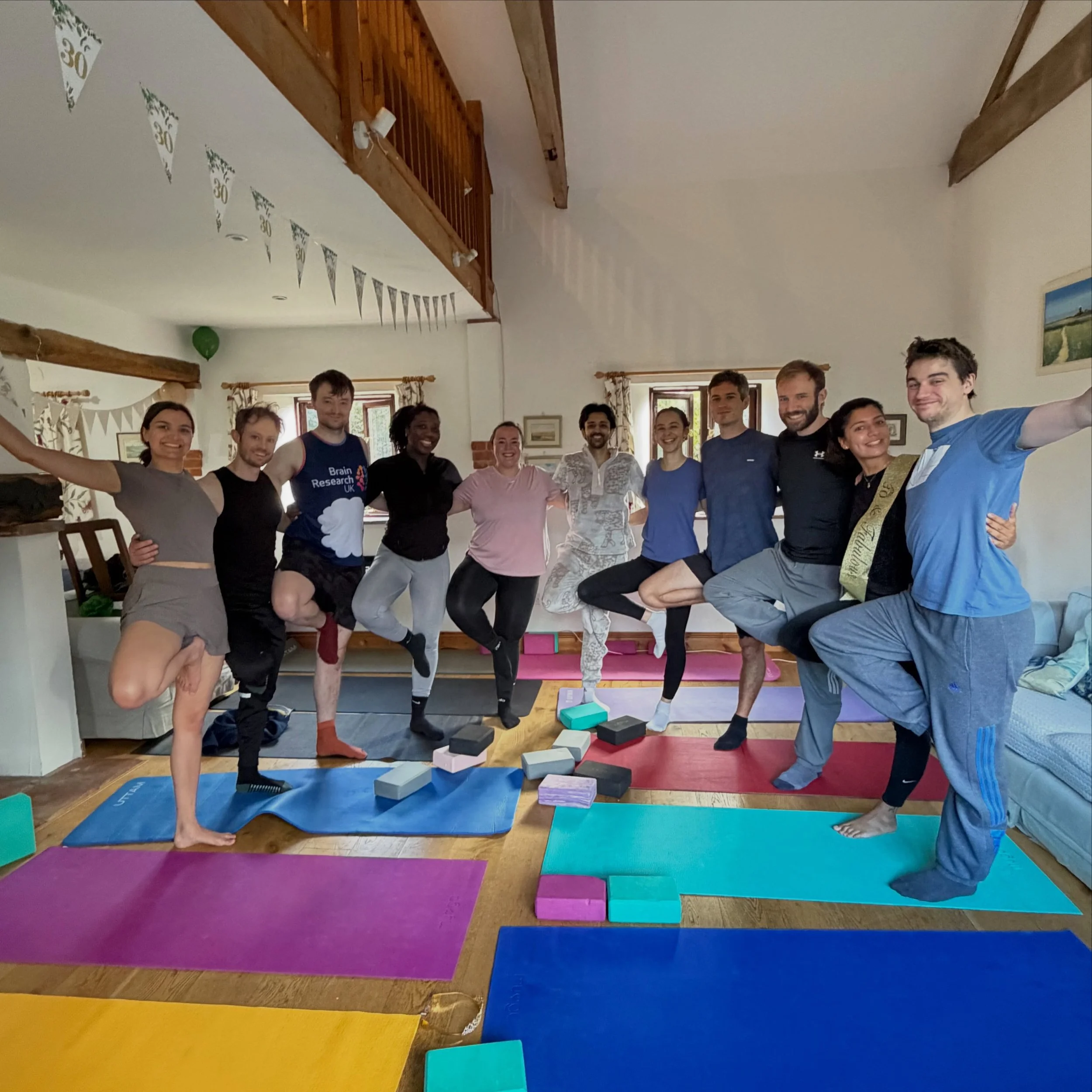 A Saturday morning full of movement, connection, laughter &amp; a little bit of play 🧘🏼&zwj;♀️✨🌿

Such a joy to hold space for this lovely group of friends celebrating a special 30th birthday here in beautiful North Norfolk! 🤍 @churchfarmbarns 


