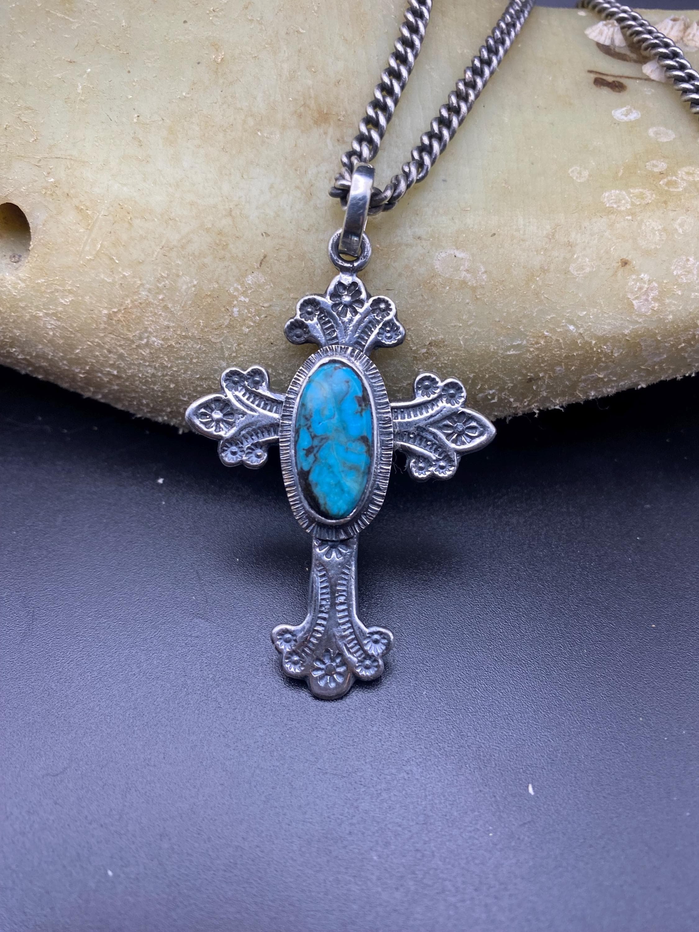 https://i.etsystatic.com/32060599/r/il/99c7f3/6486921130/il_fullxfull.6486921130_h7h0.jpg