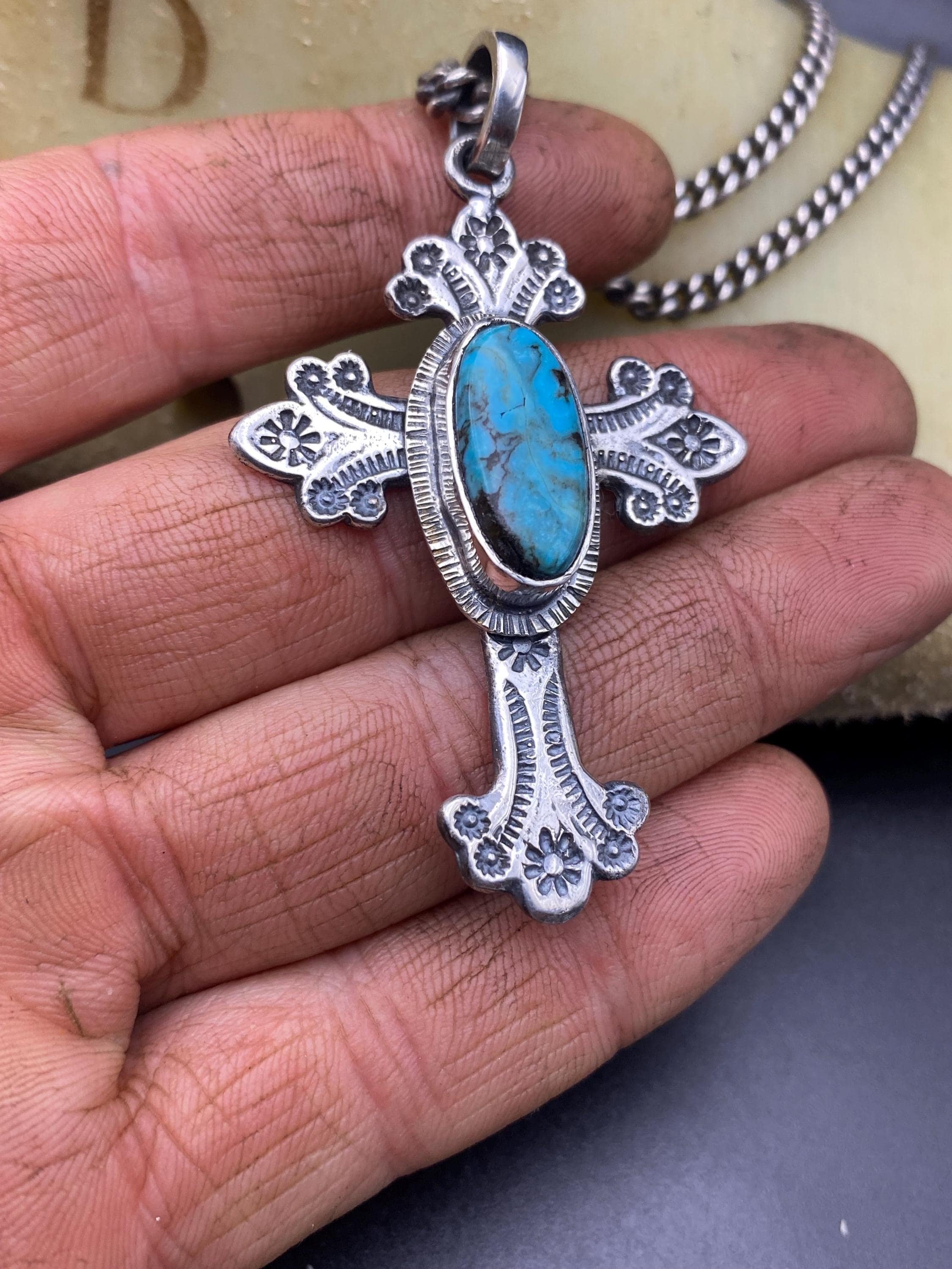 https://i.etsystatic.com/32060599/r/il/ebe649/6486921078/il_fullxfull.6486921078_tdu6.jpg