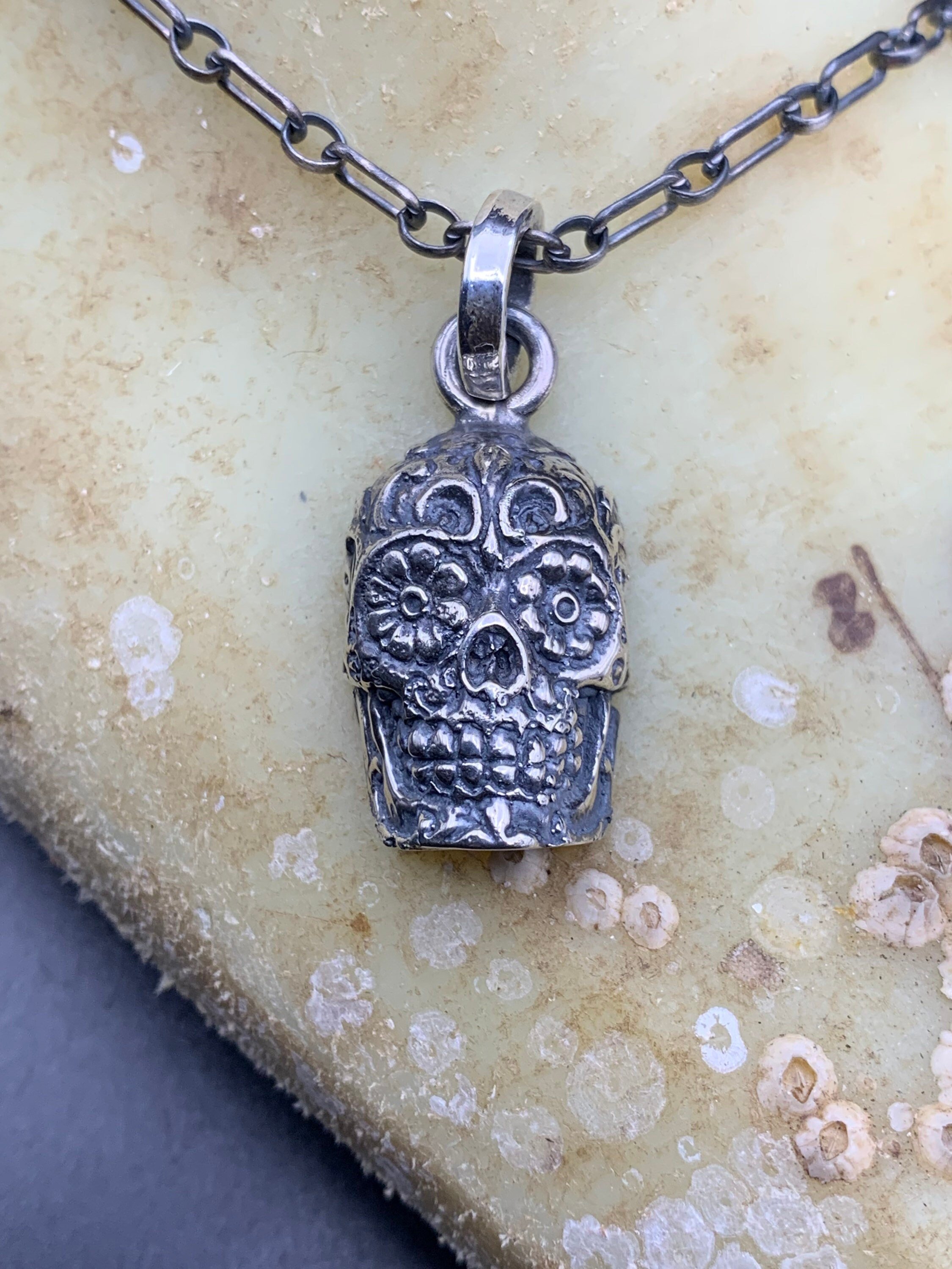 https://i.etsystatic.com/32060599/r/il/3c81de/4474444559/il_fullxfull.4474444559_3nbu.jpg