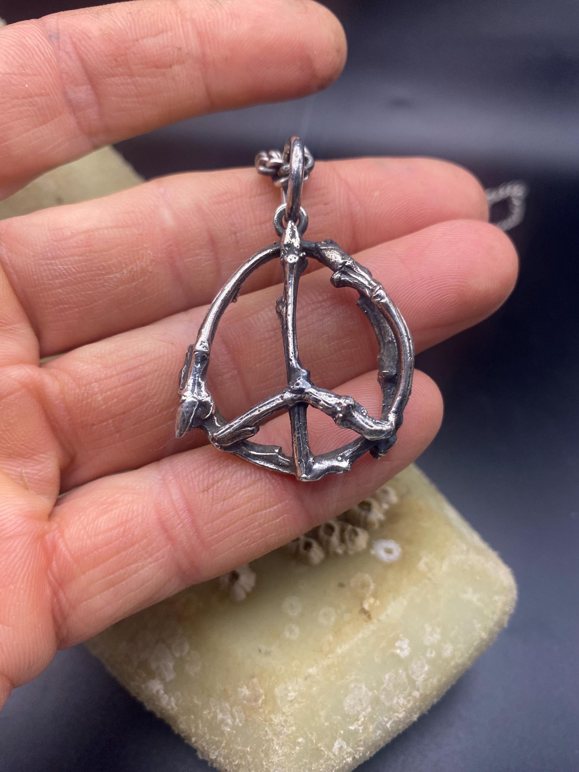 https://i.etsystatic.com/32060599/r/il/c7a12e/6523560267/il_fullxfull.6523560267_6obr.jpg