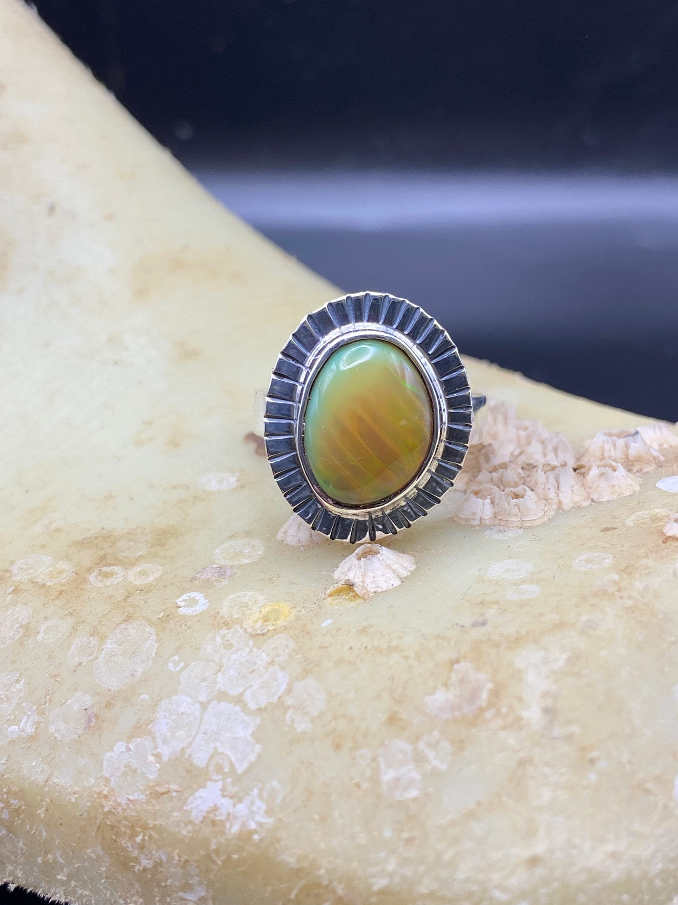 https://i.etsystatic.com/32060599/r/il/d0cbda/5098535165/il_fullxfull.5098535165_8ovw.jpg