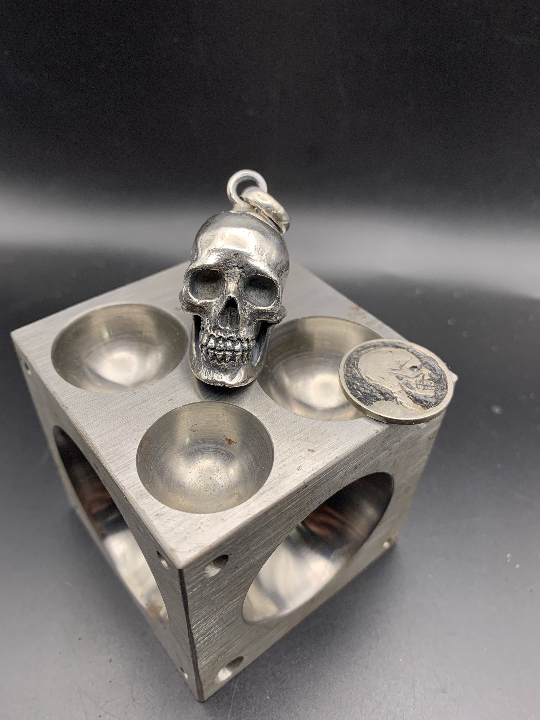 https://i.etsystatic.com/32060599/r/il/74bd83/4539034192/il_fullxfull.4539034192_f5bn.jpg