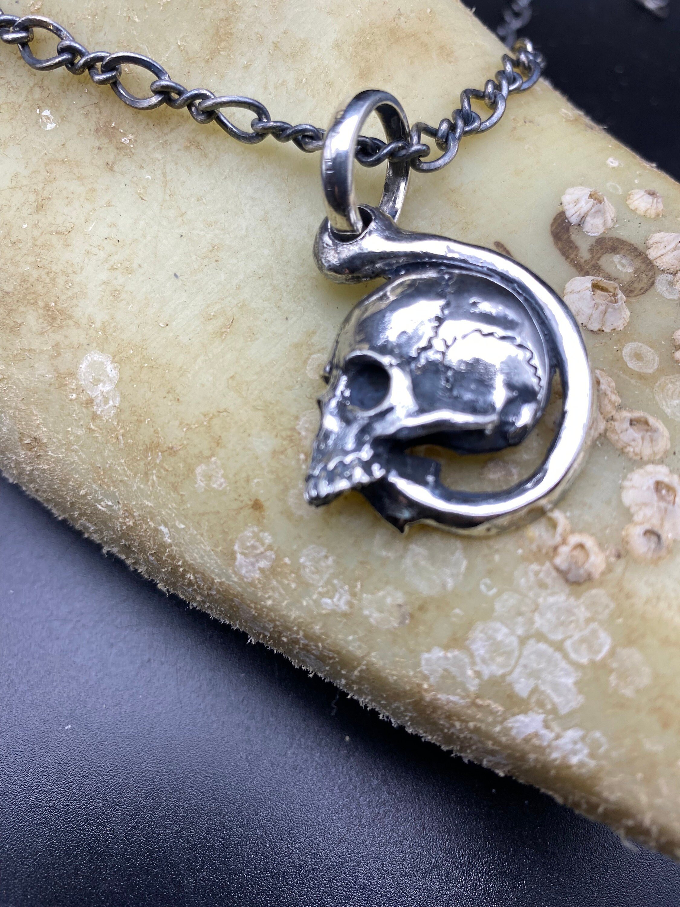 https://i.etsystatic.com/32060599/r/il/200365/4751581152/il_fullxfull.4751581152_42r4.jpg