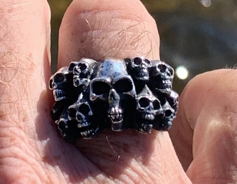 https://i.etsystatic.com/32060599/r/il/fee59f/3350812928/il_fullxfull.3350812928_7j9r.jpg