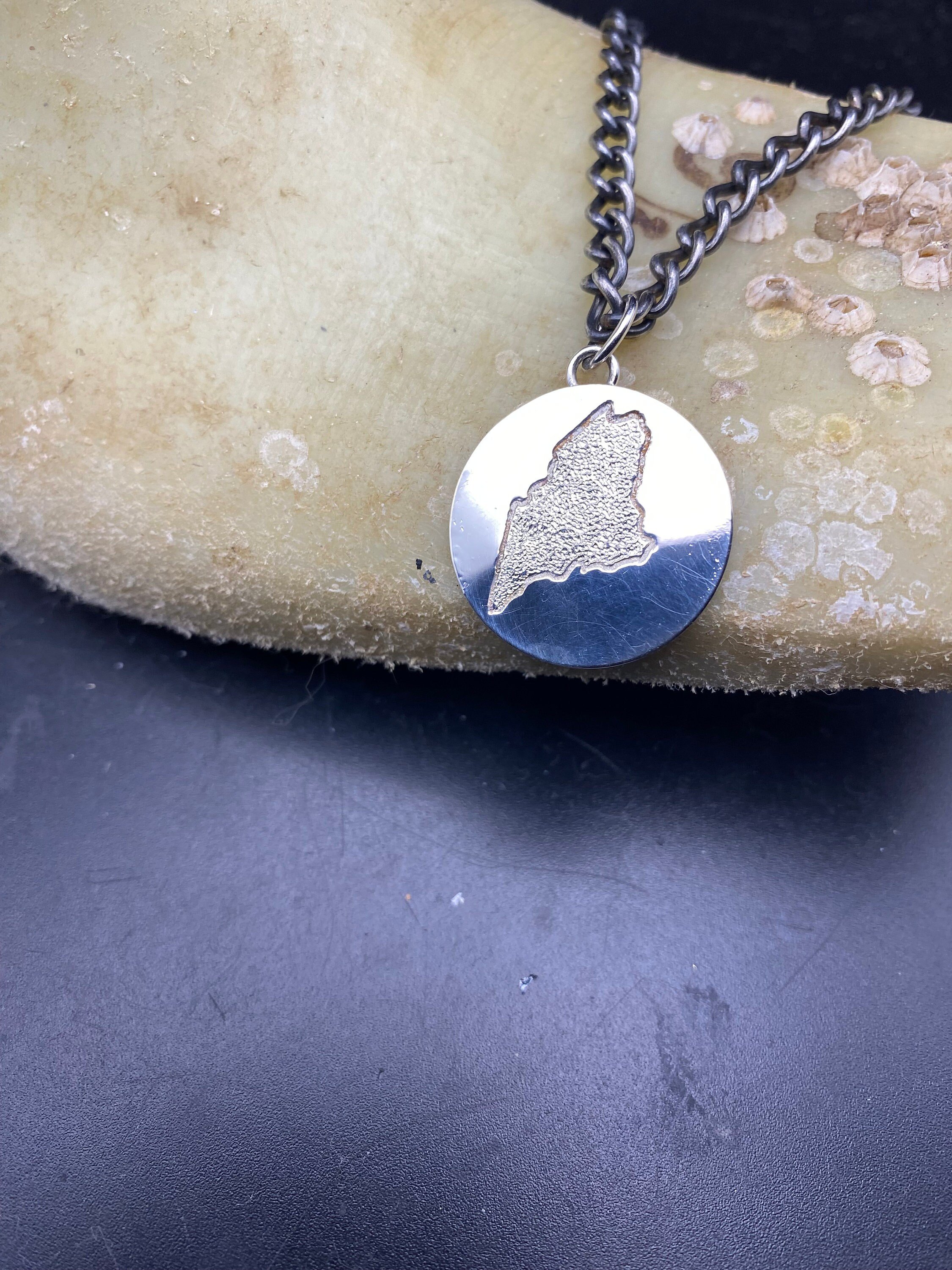 https://i.etsystatic.com/32060599/r/il/e23adc/5719106869/il_fullxfull.5719106869_i59j.jpg
