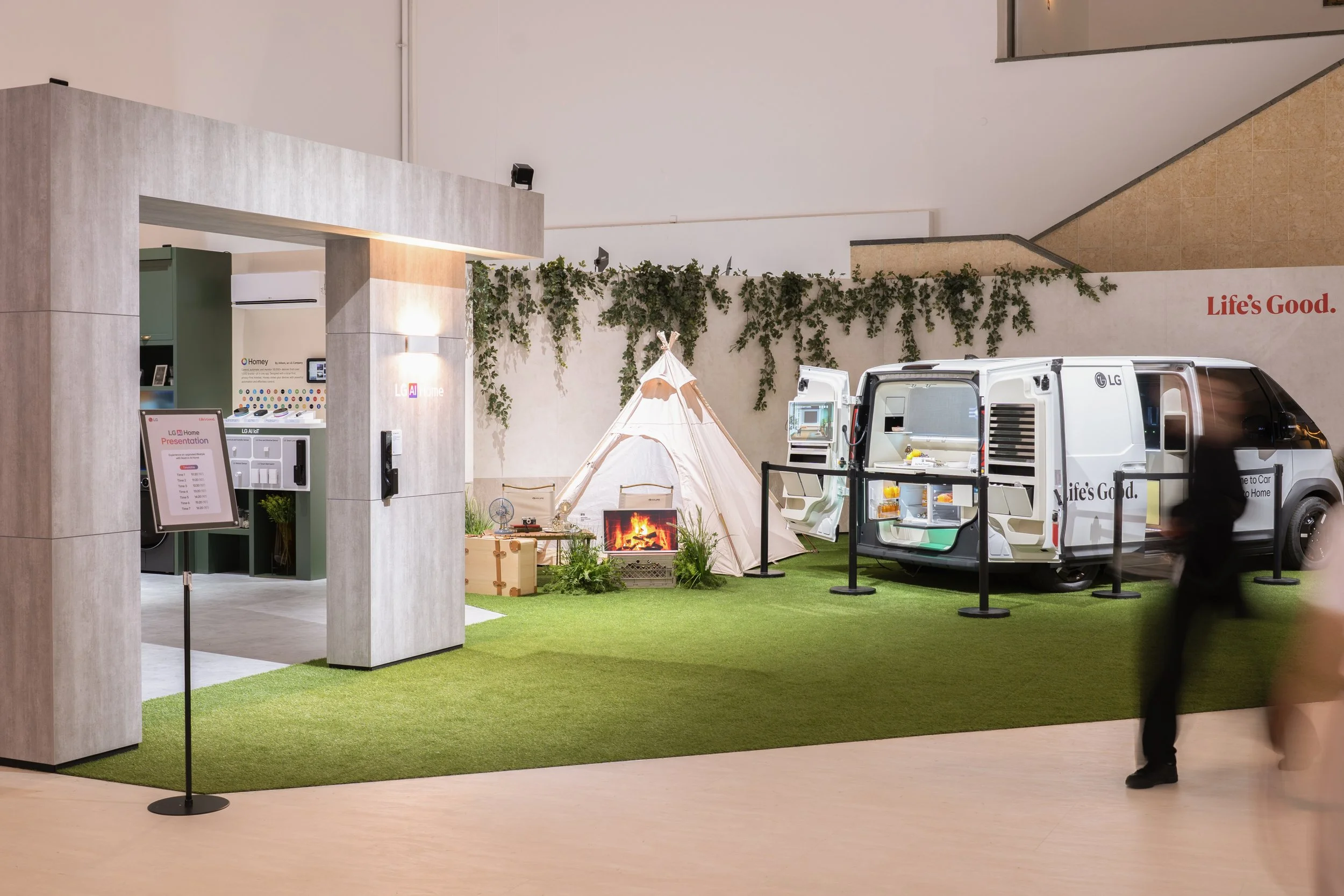 LG exhibition - Berlin 26