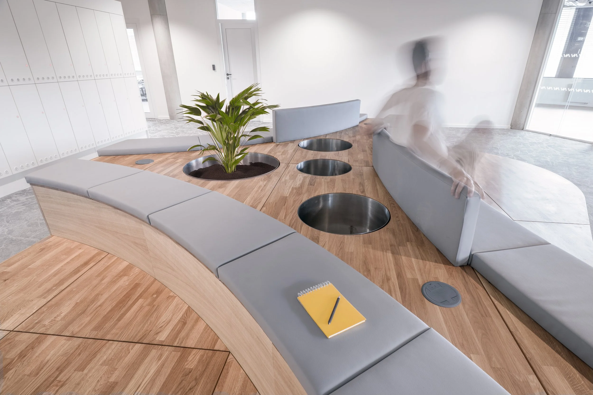 Polyfunkční dům se školou 25 - OV architekti