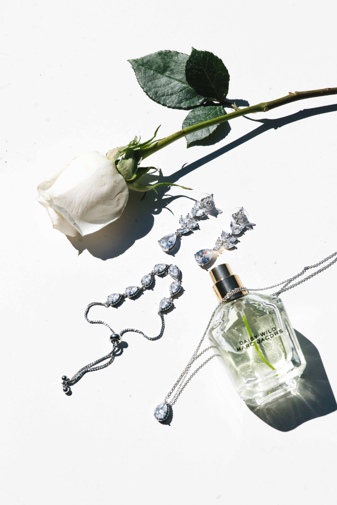 how to plan a luxury wedding (3).png