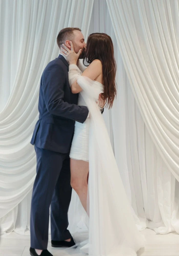 couple kissing during editorial destination elopement