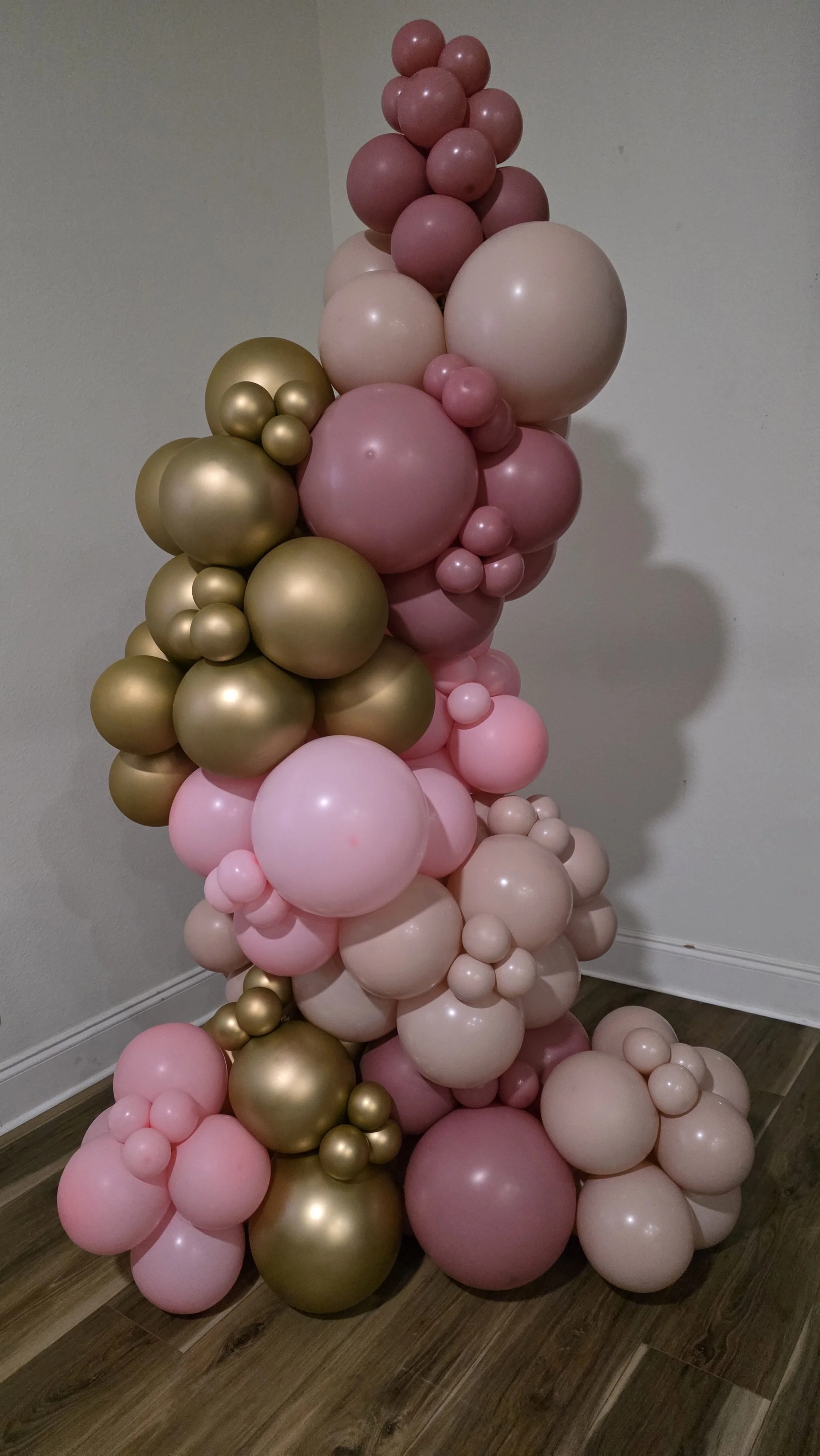 20260317_grab and go garland..3.jpg