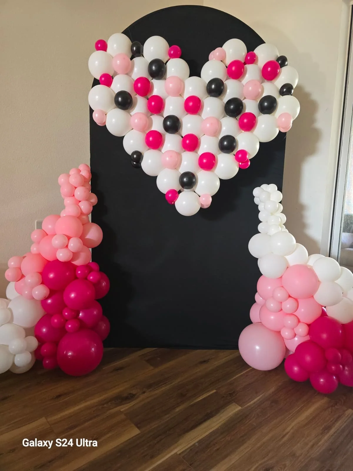 $550+ Classic + organic Balloon Backdrop,
7 feet Wooden Panel,
10ft Balloon Garland (up to 3 colors),
Delivery, Setup, & Cleanup