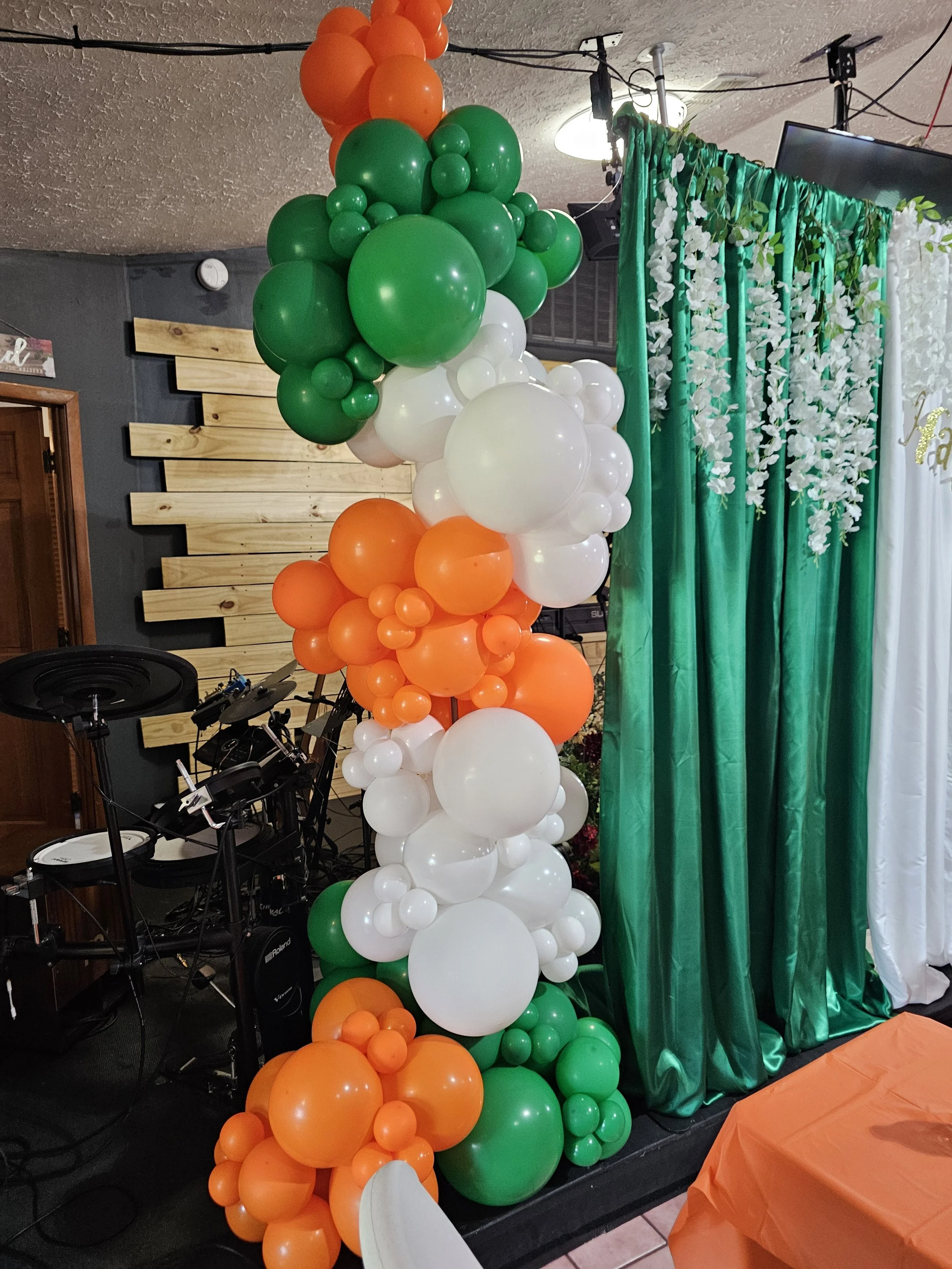 Balloon Decoration for Onam Celebration birthdays Tampa, Florida.jpg