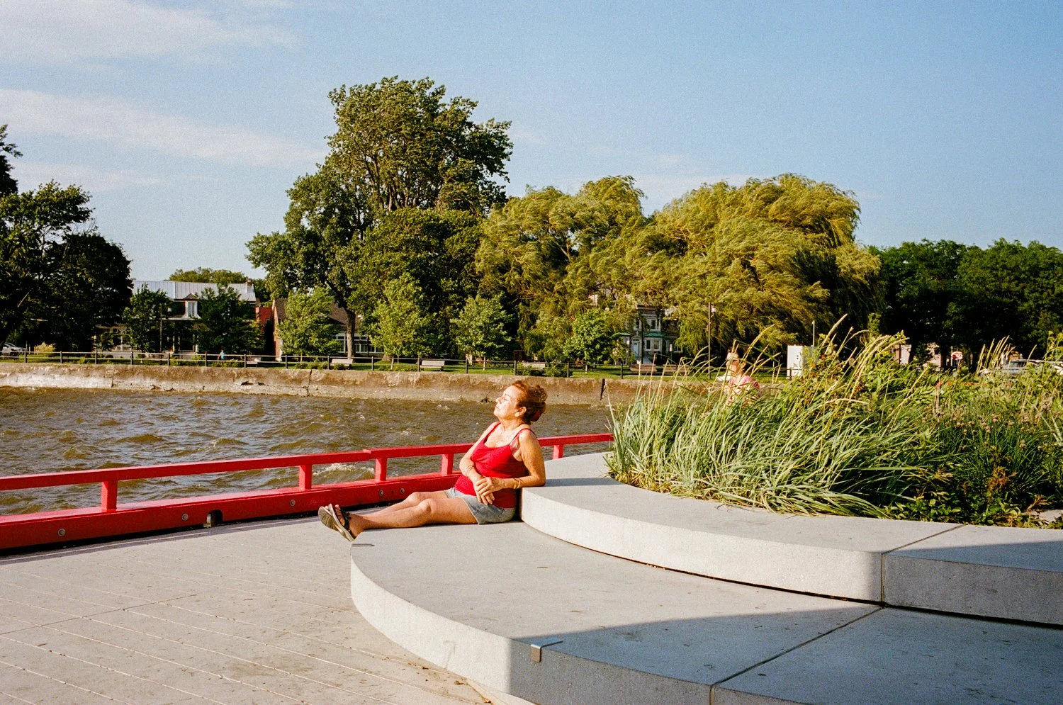0462-03.jpg