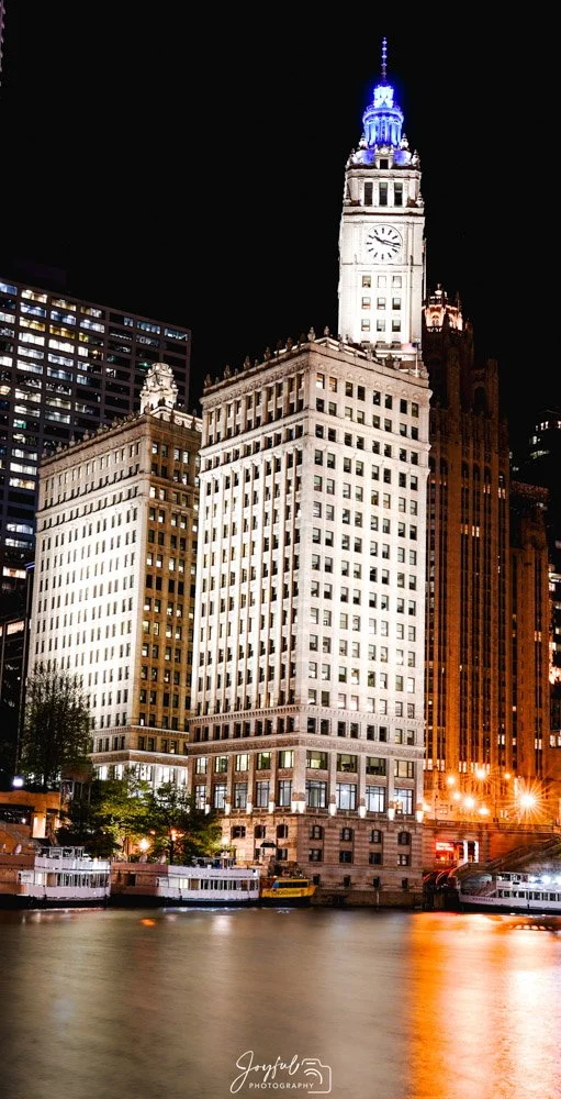 Wrigely at night-110.jpg