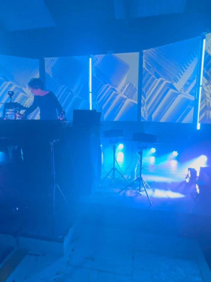 Just back from @richardmclester new show premiere, really cool setup with lights and visuals. Well done to @ocol.tv for putting it together and shouts to @thefactoryspacebournemouth for hosting